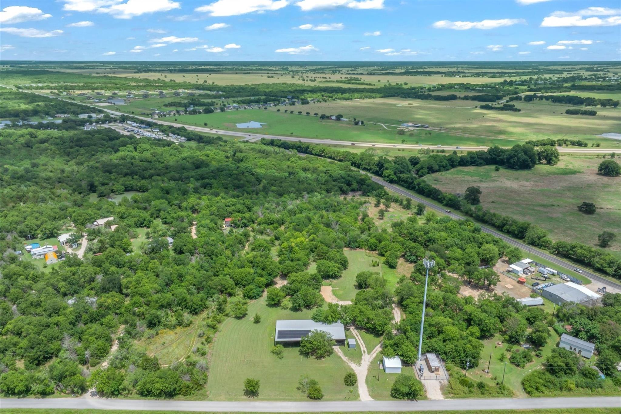 main property photo 8