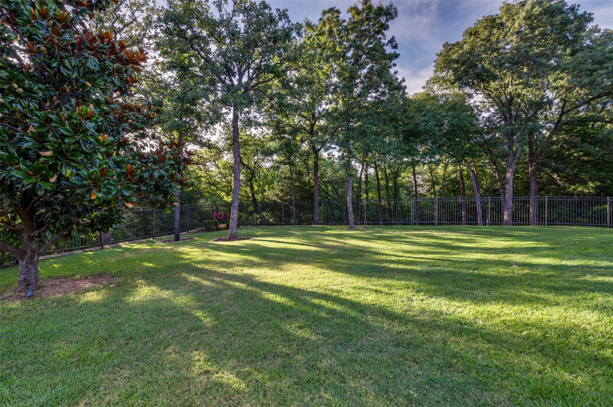 main property photo 31