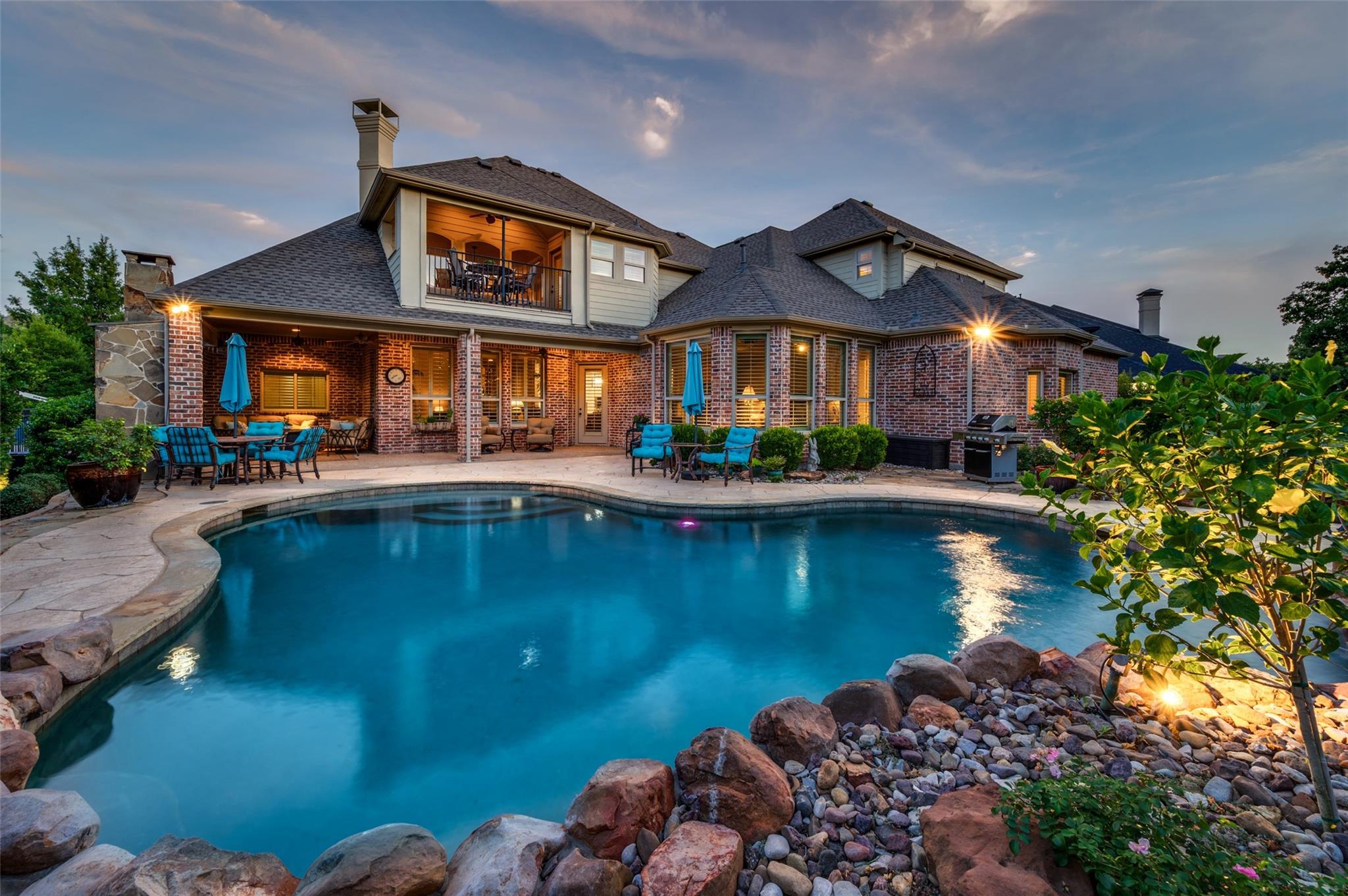 main property photo 39