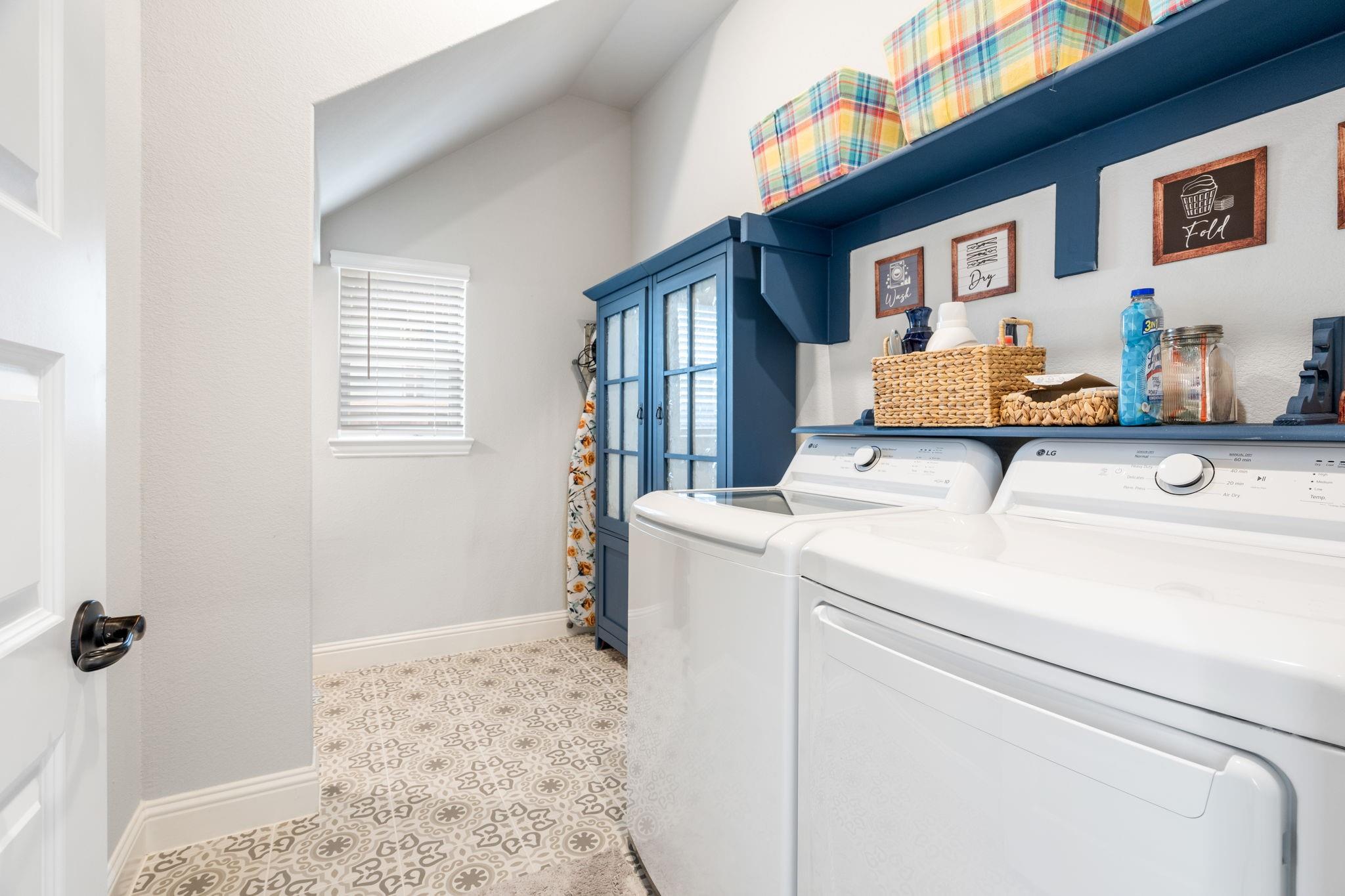 main property photo 20