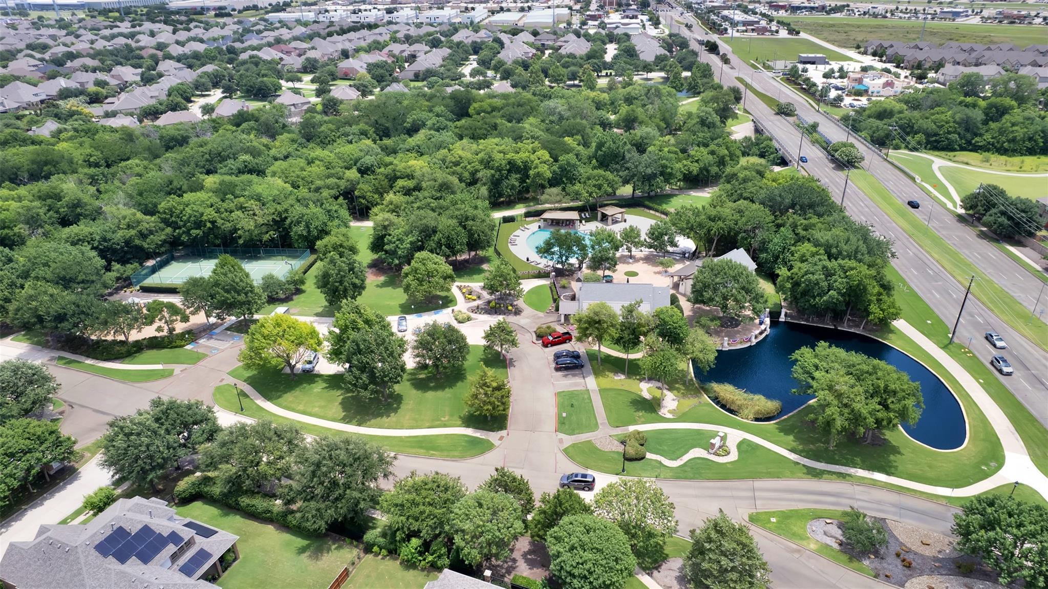 main property photo 39