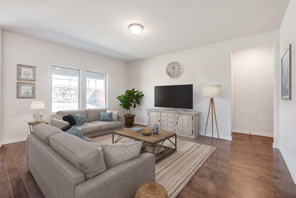 main property photo 4