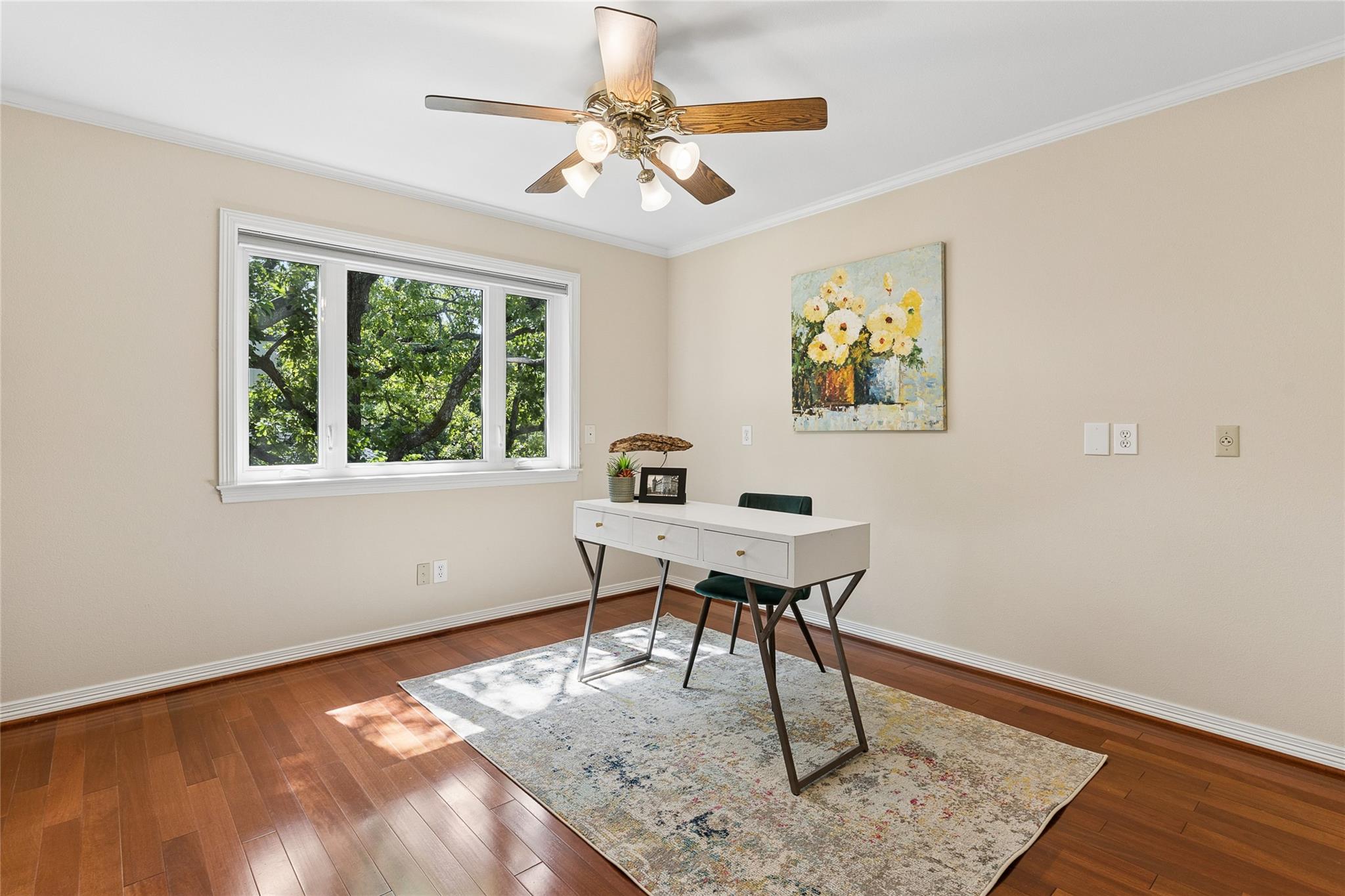 property viewer photo 18