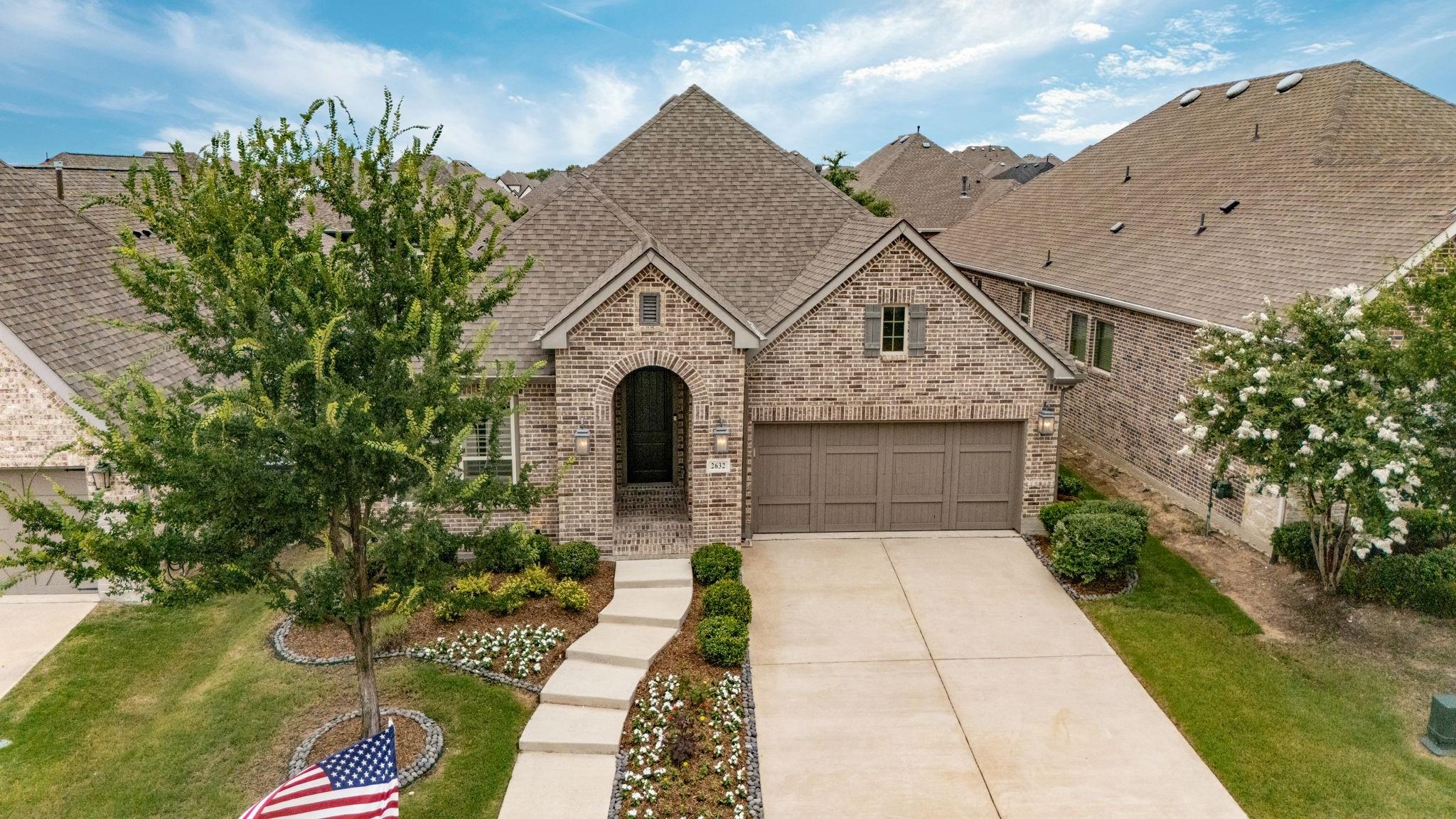 main property photo 32