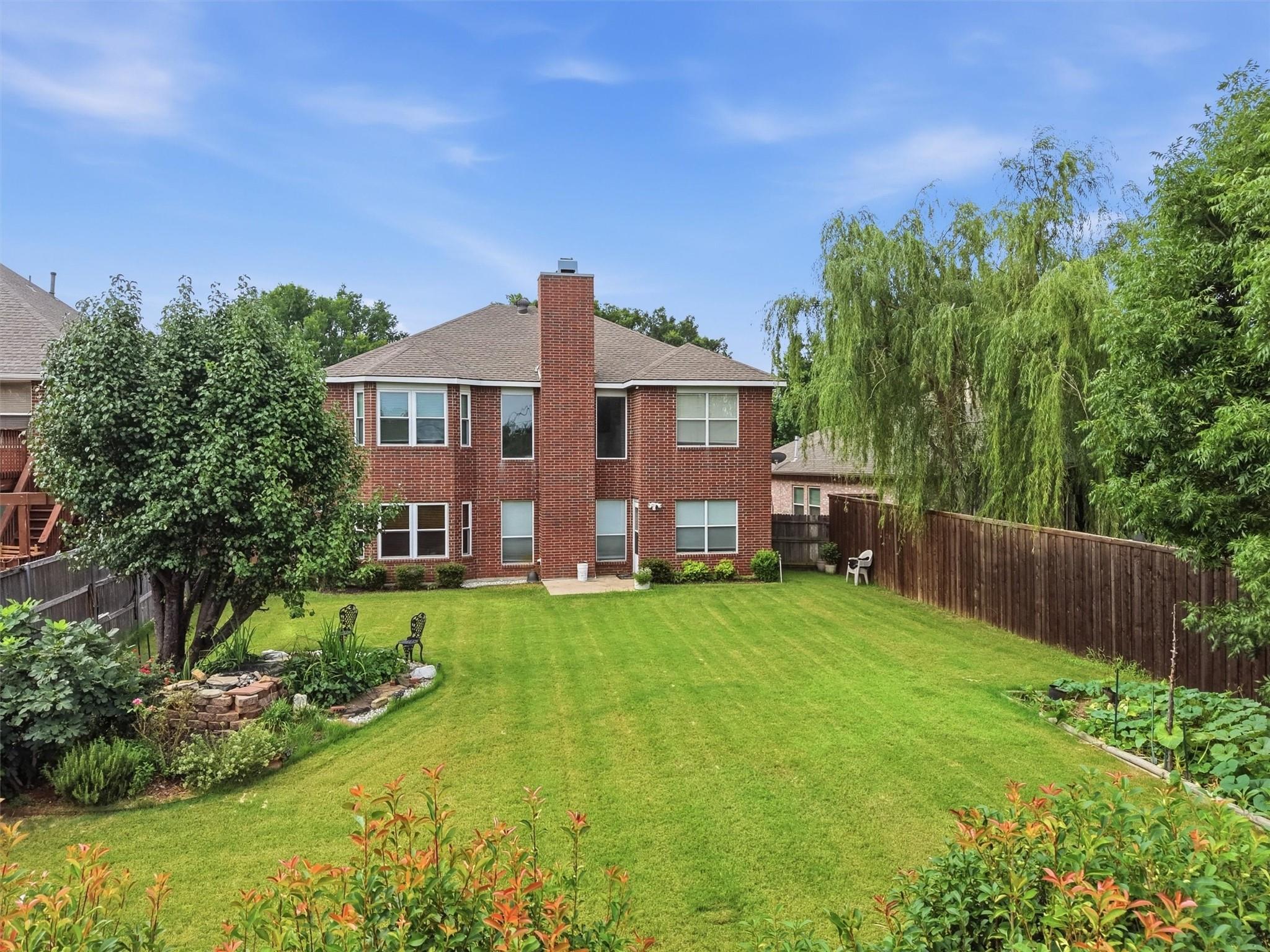 main property photo 7