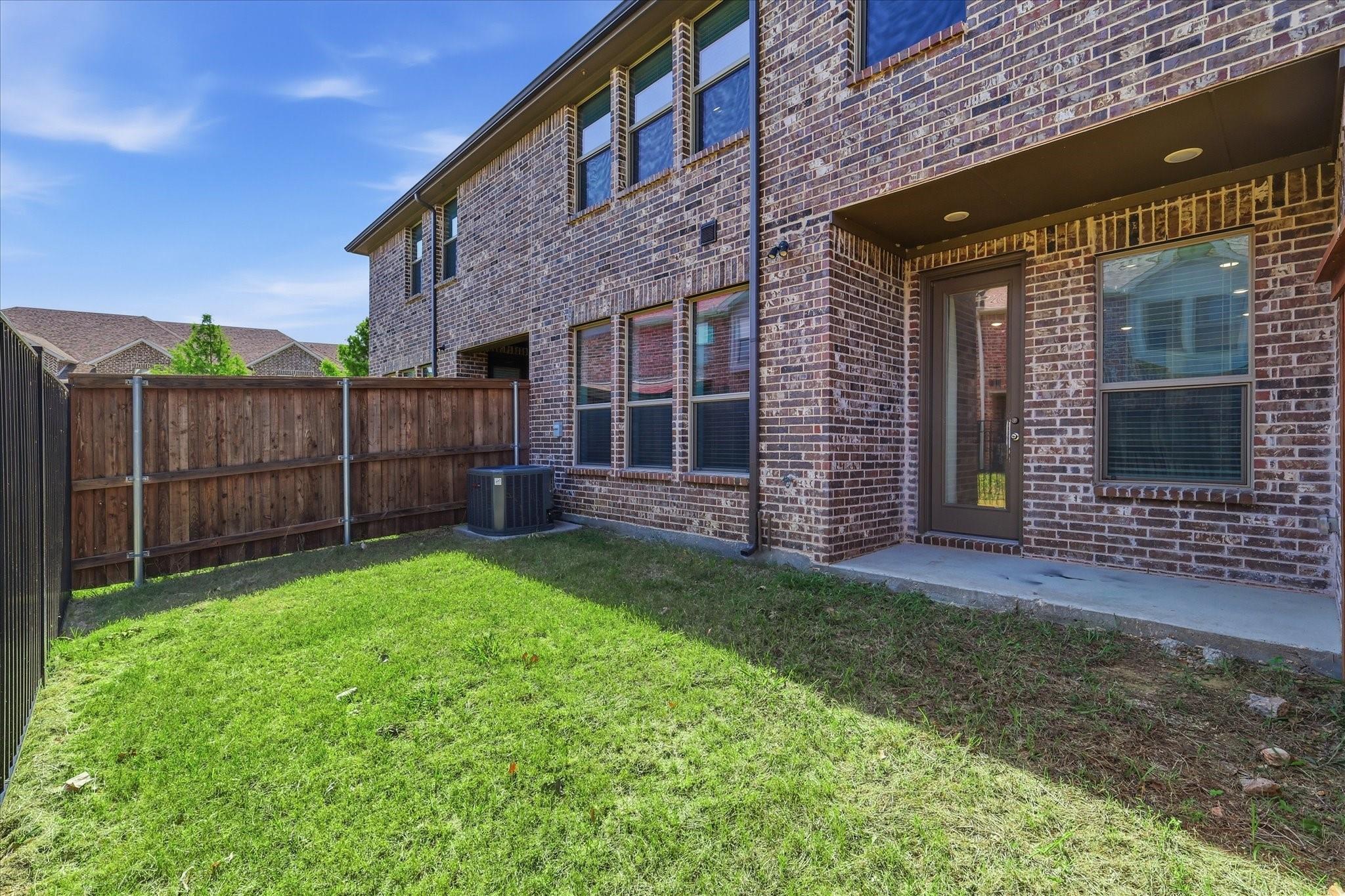 main property photo 33
