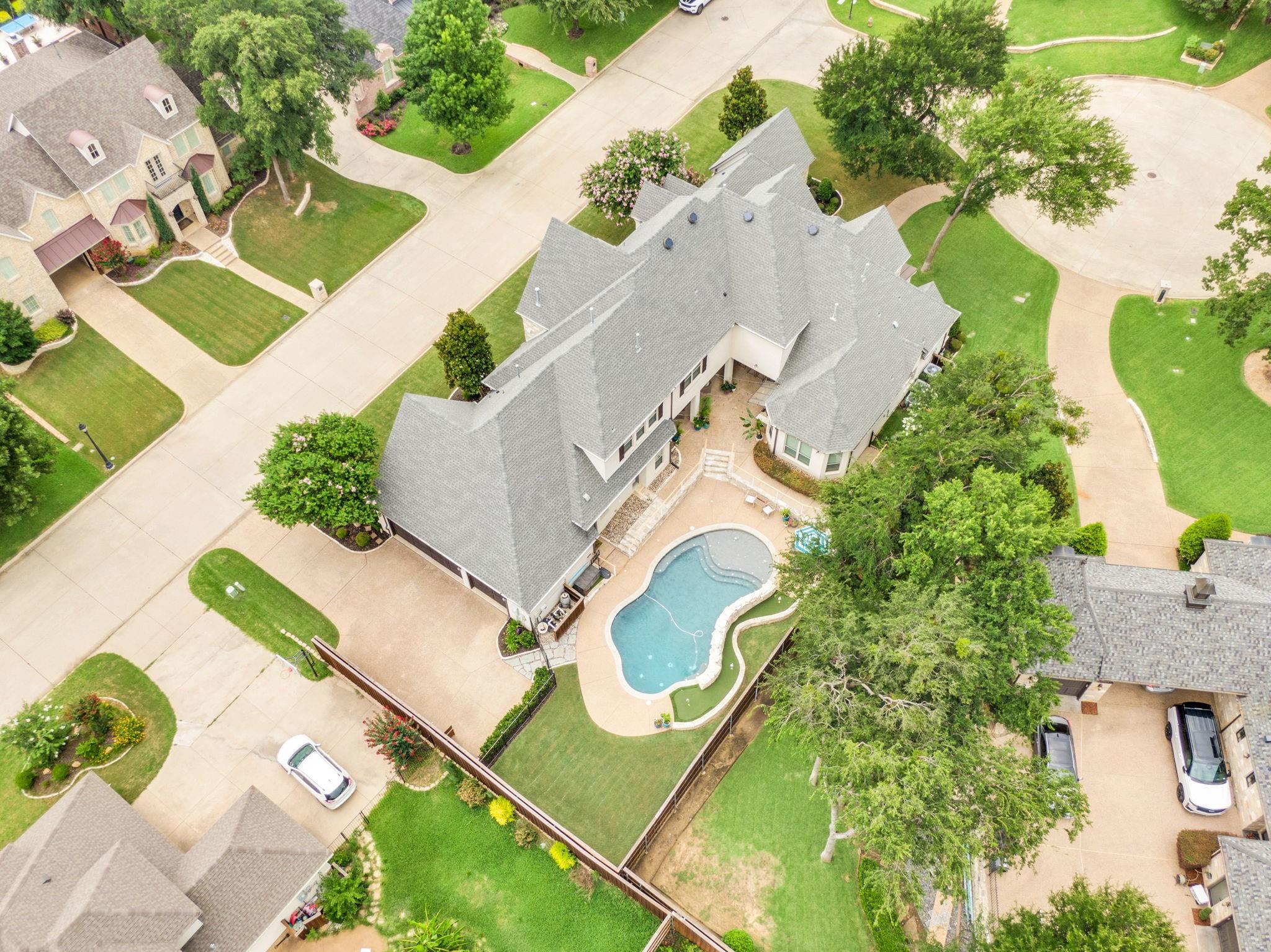 main property photo 38