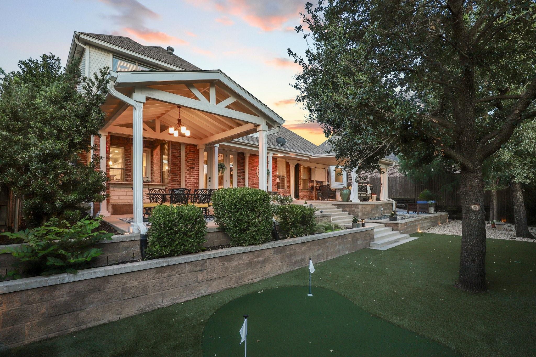 main property photo 4