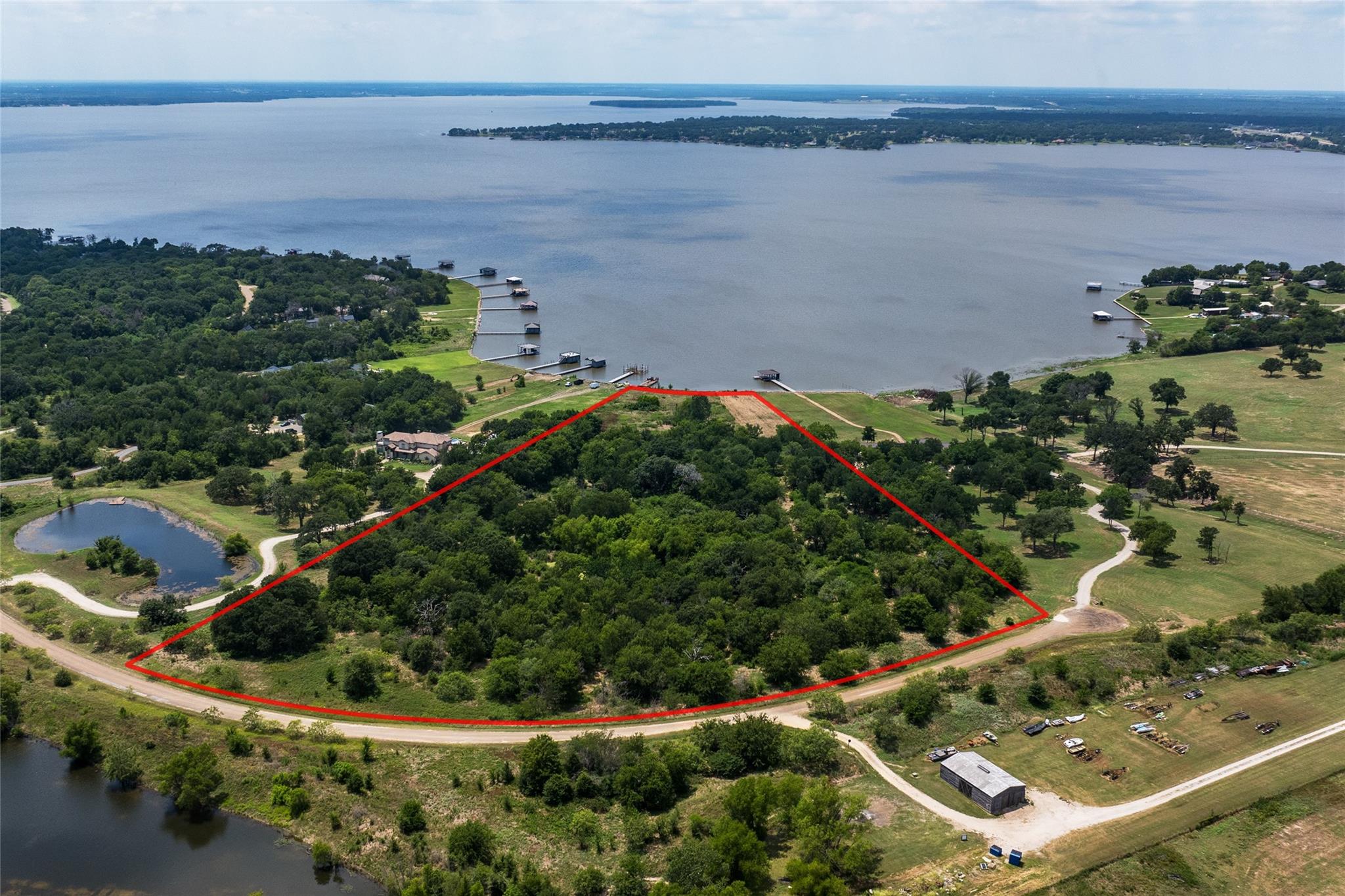 main property photo 9
