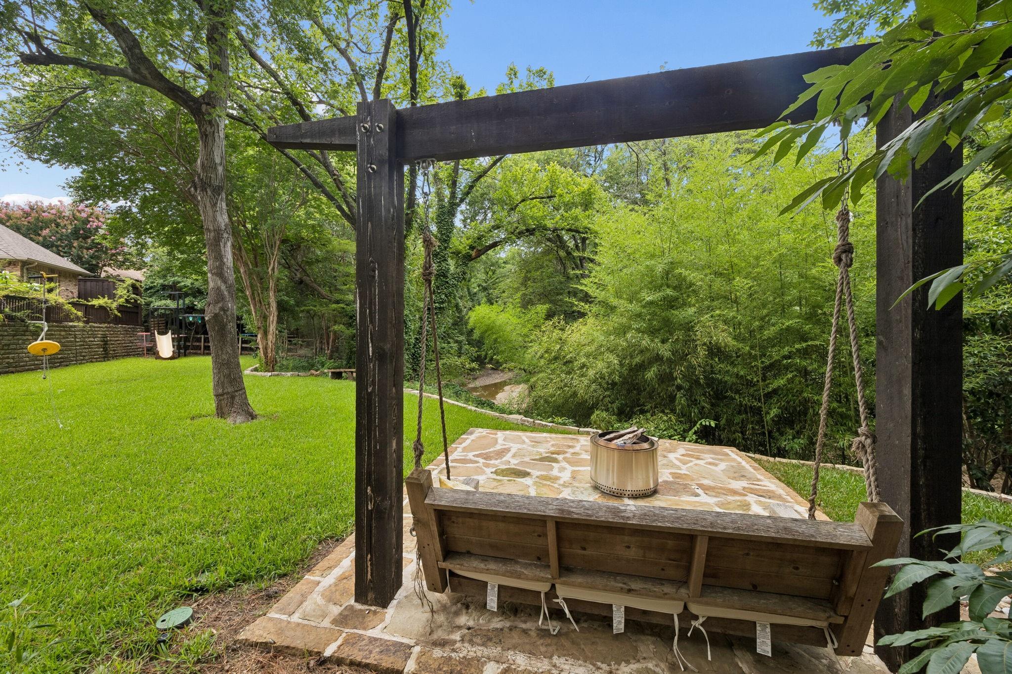 main property photo 35