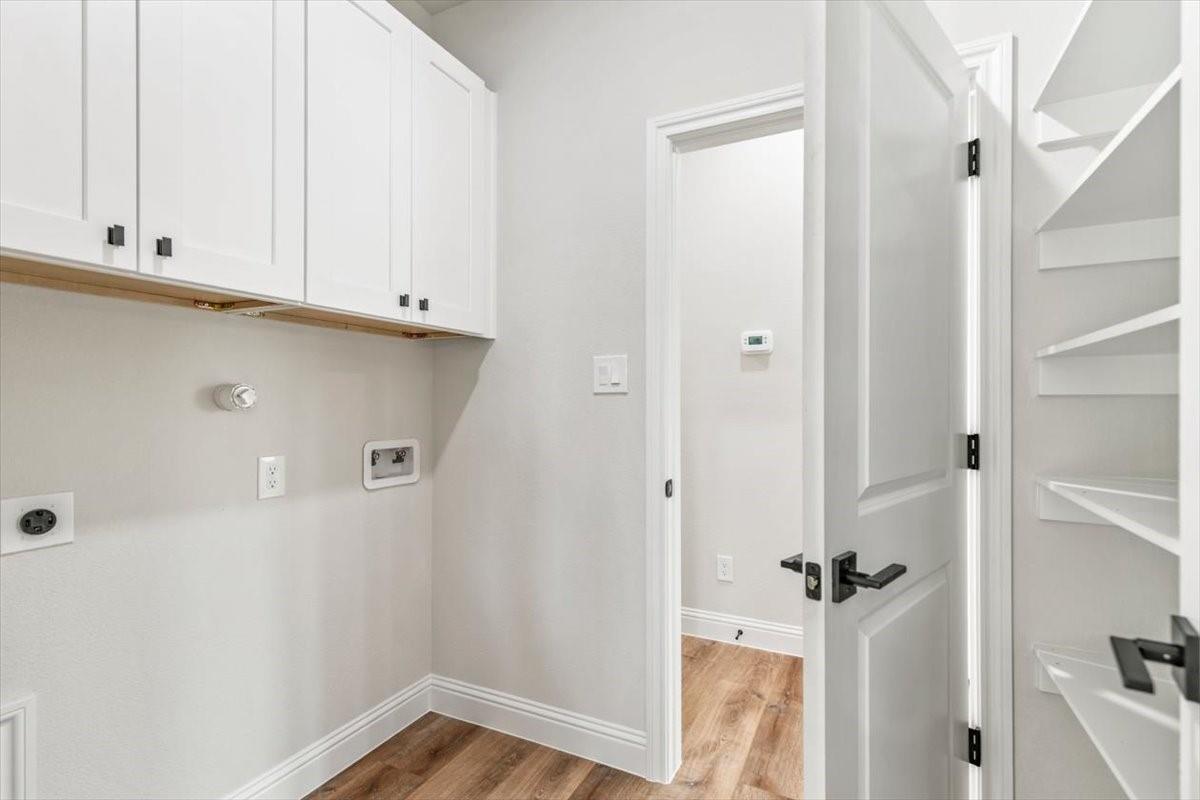 property viewer photo 15
