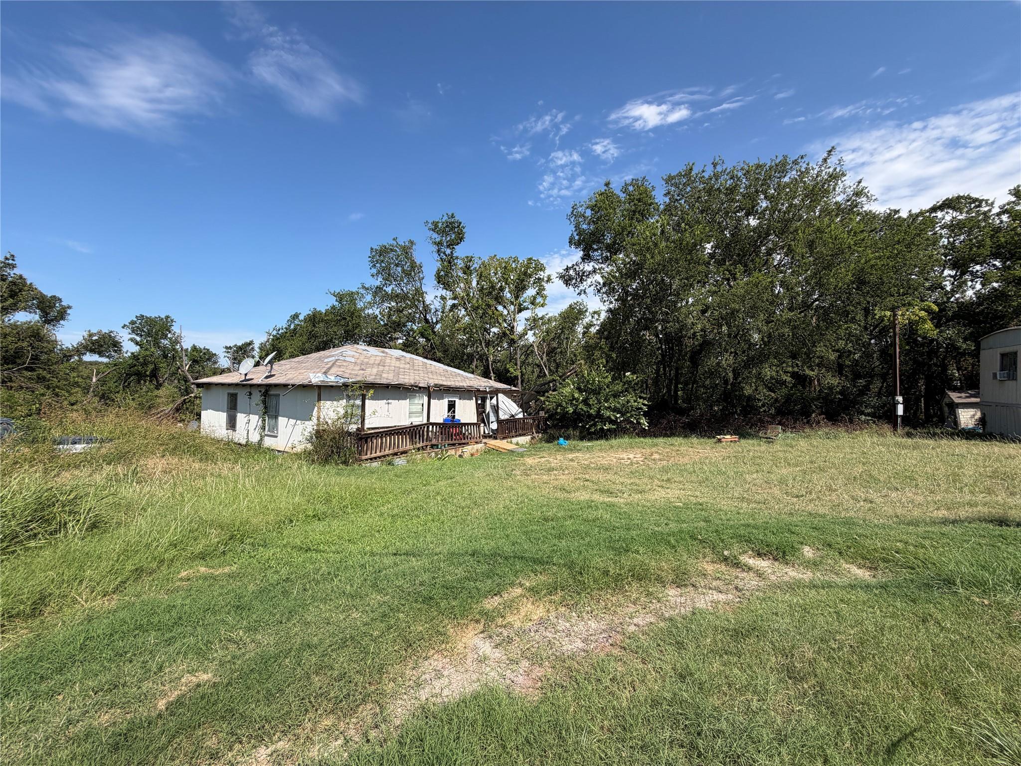 main property photo 13