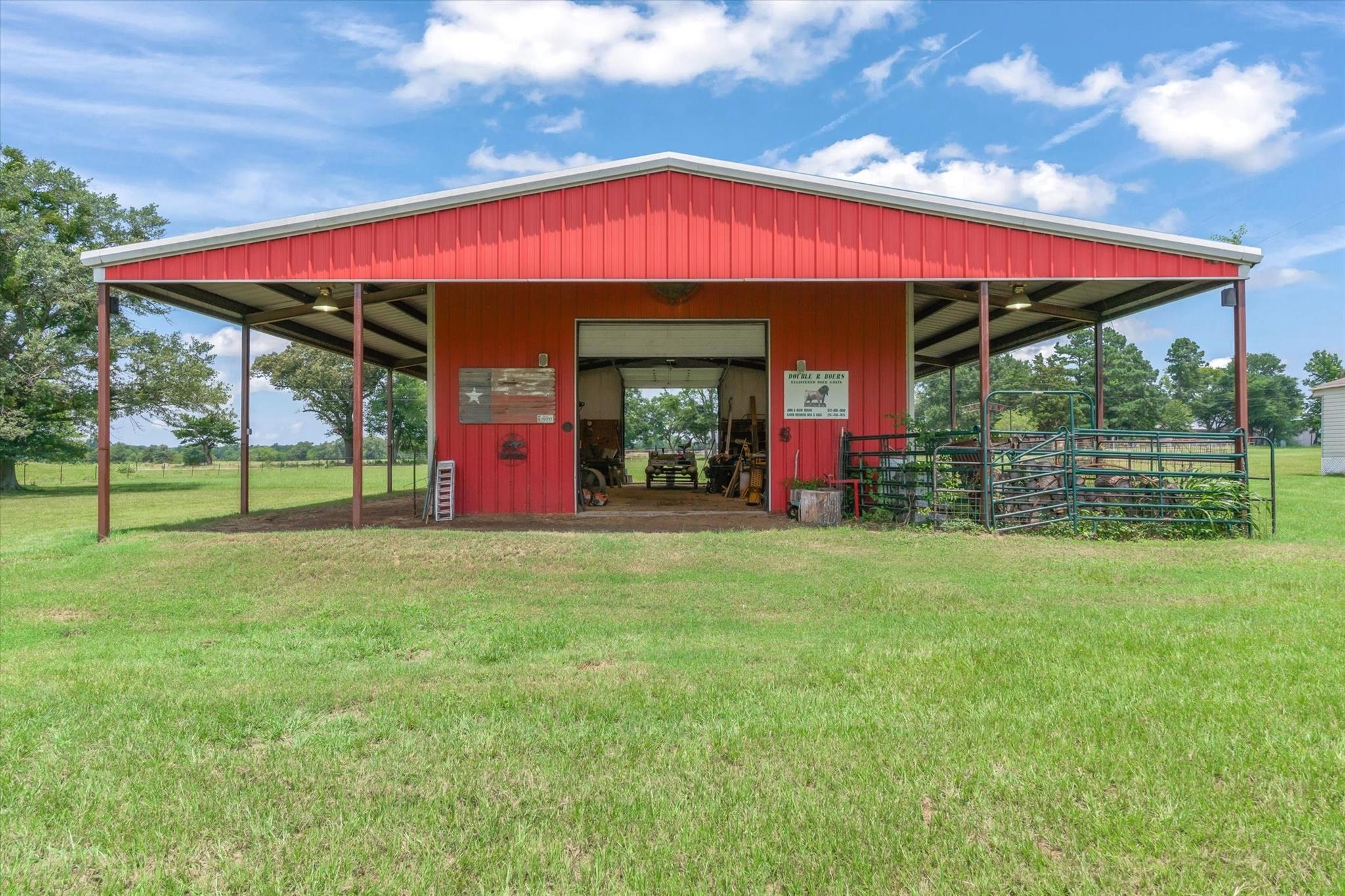 main property photo 8