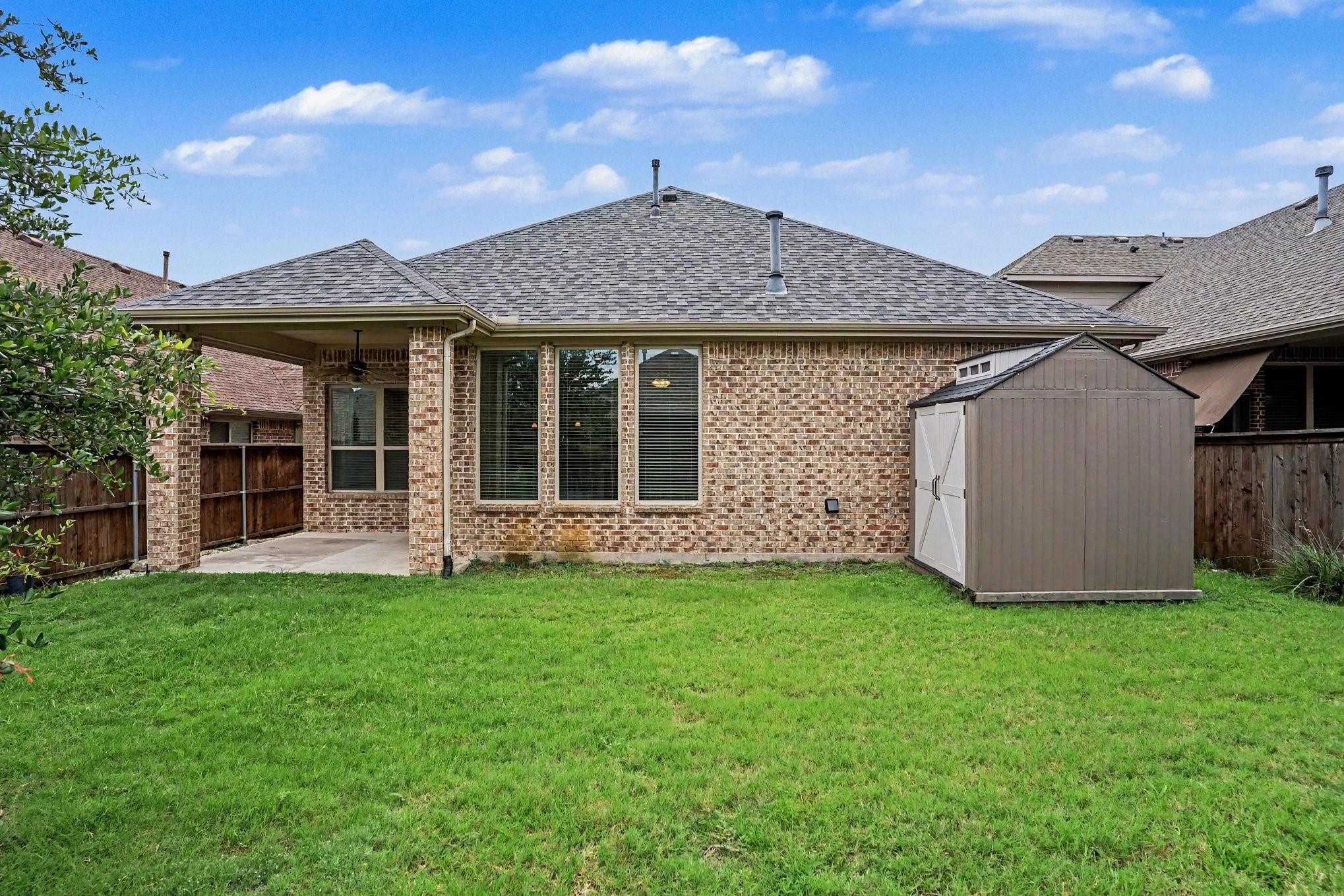 main property photo 32