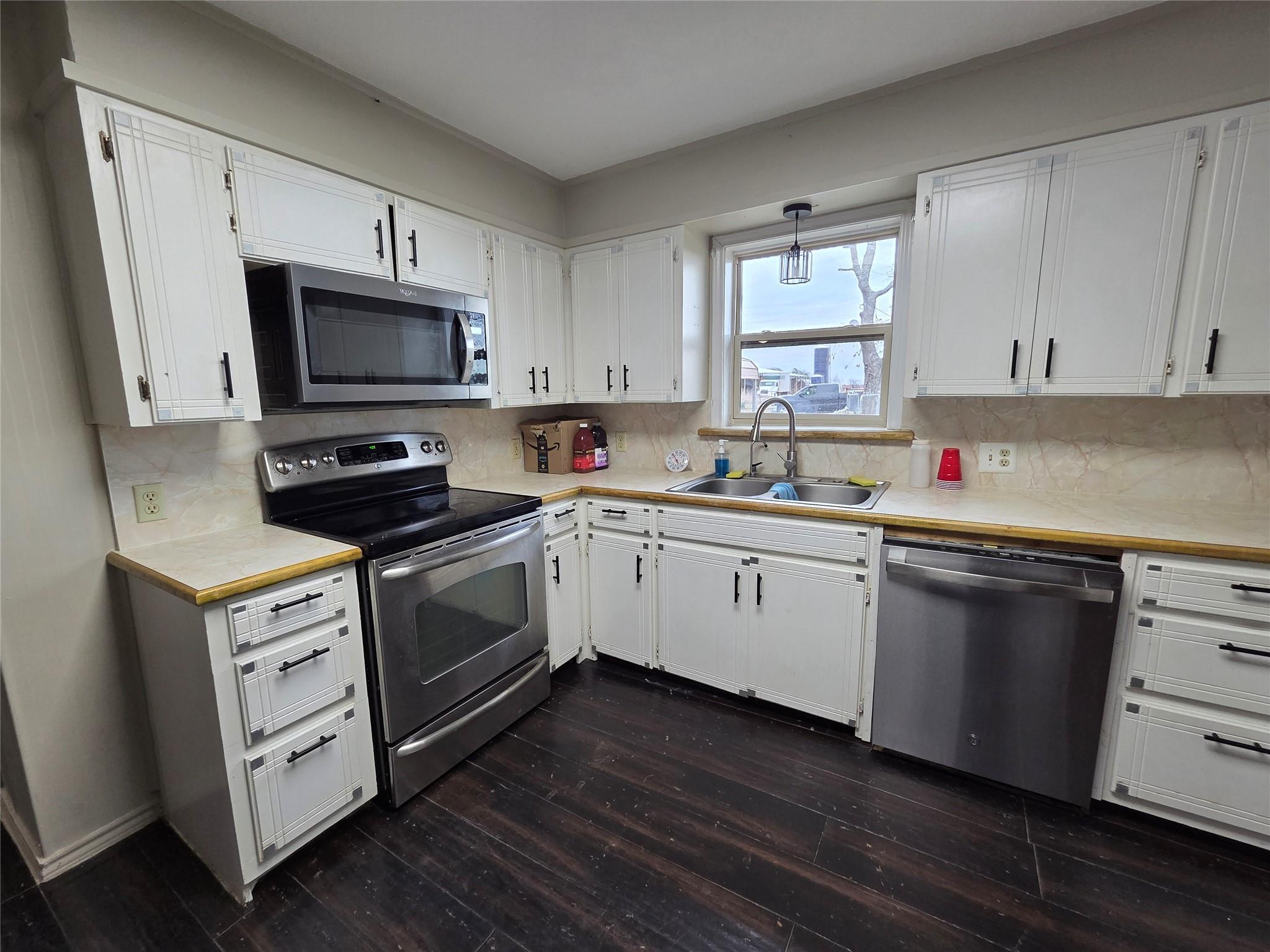 main property photo 21