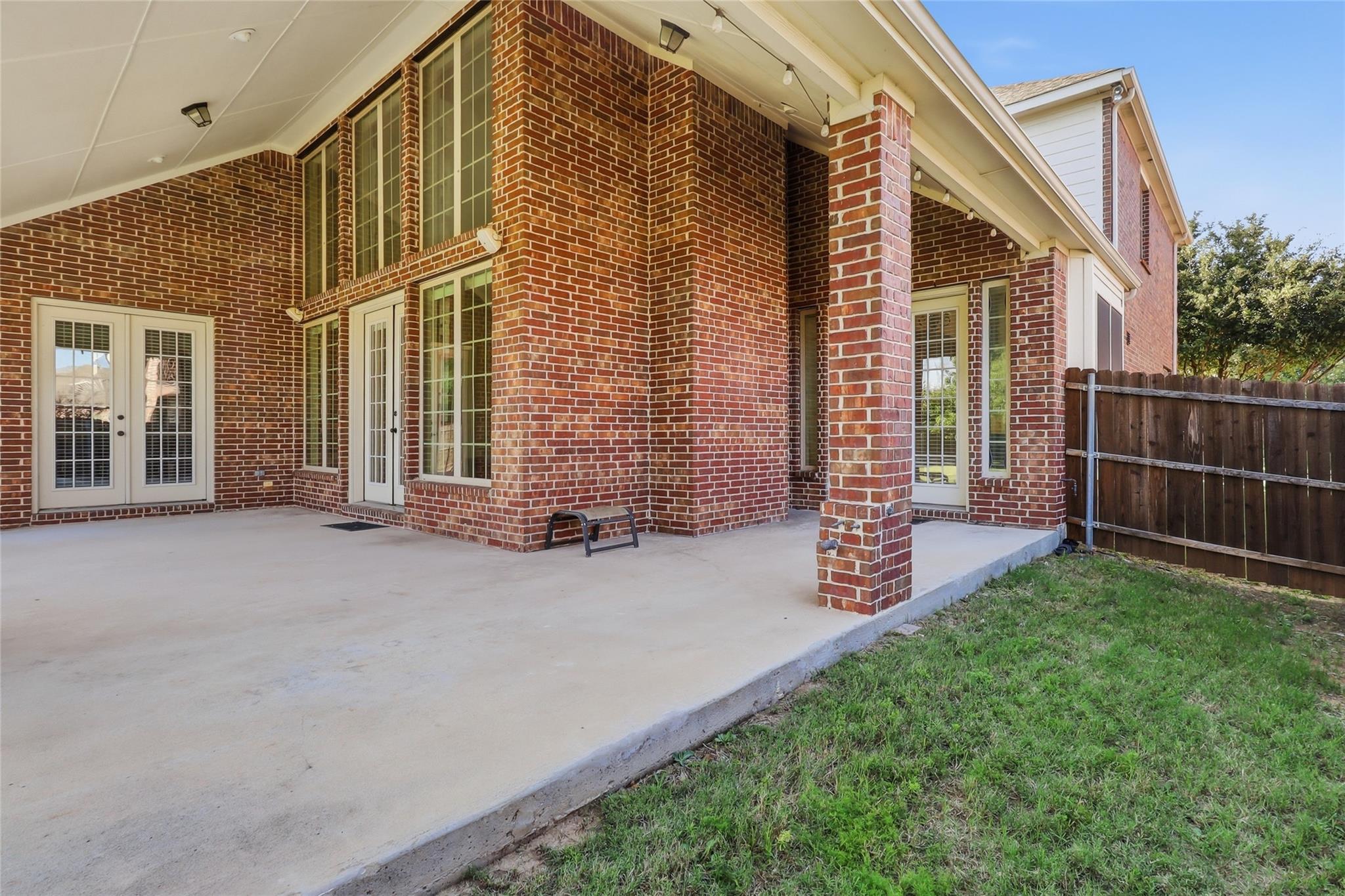 main property photo 36