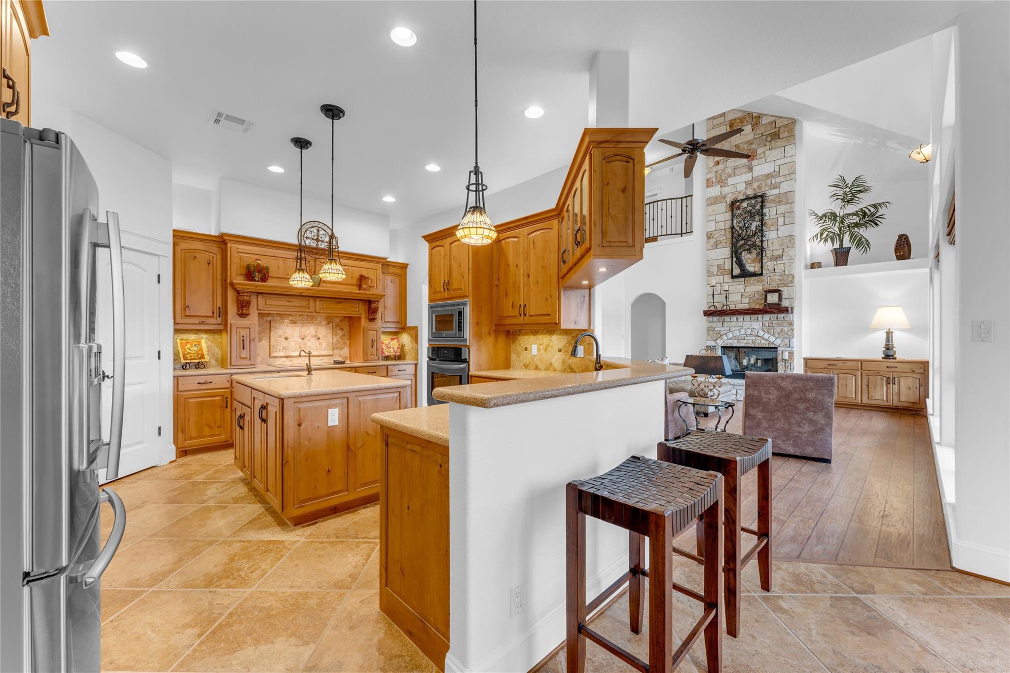 main property photo 18