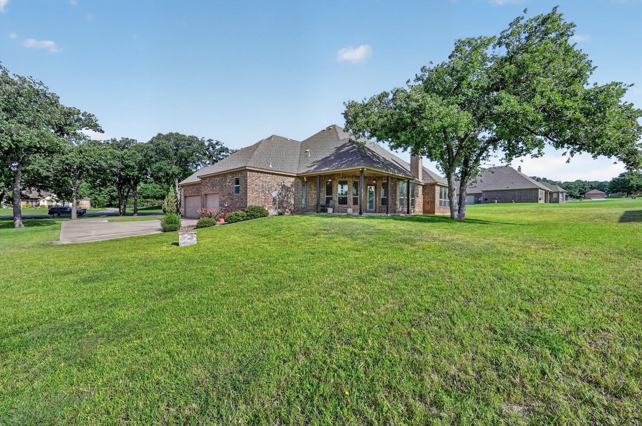 main property photo 27