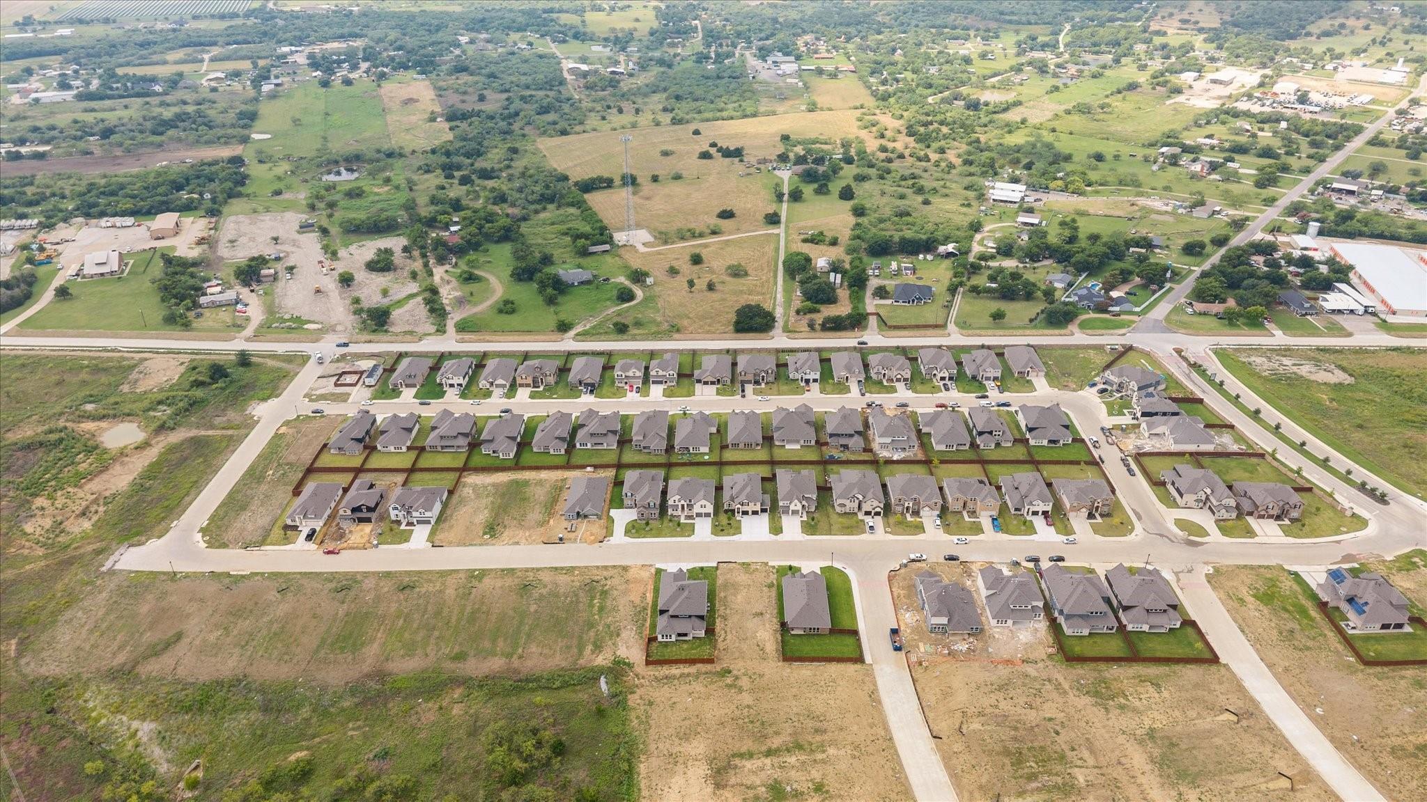 main property photo 11