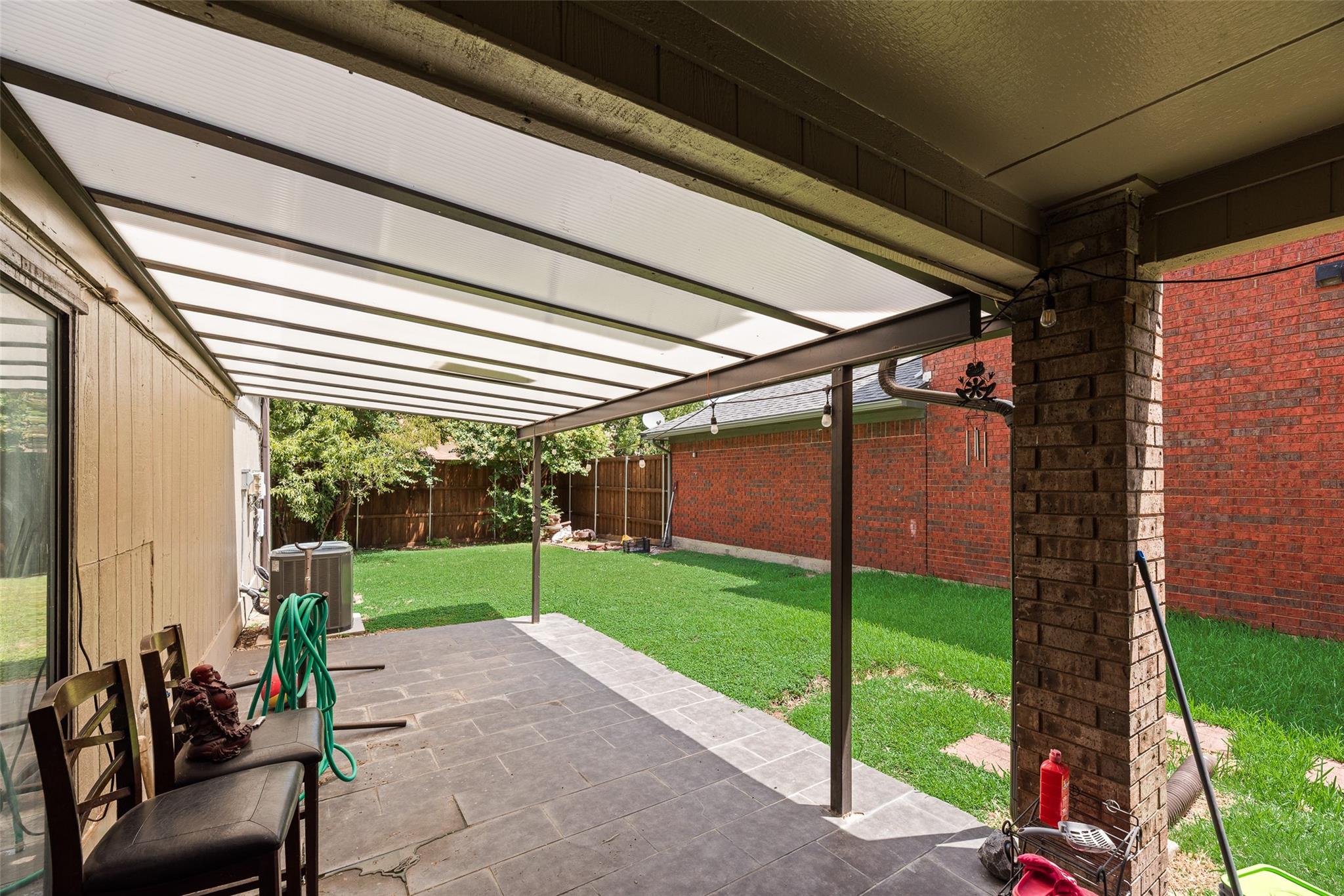 main property photo 13