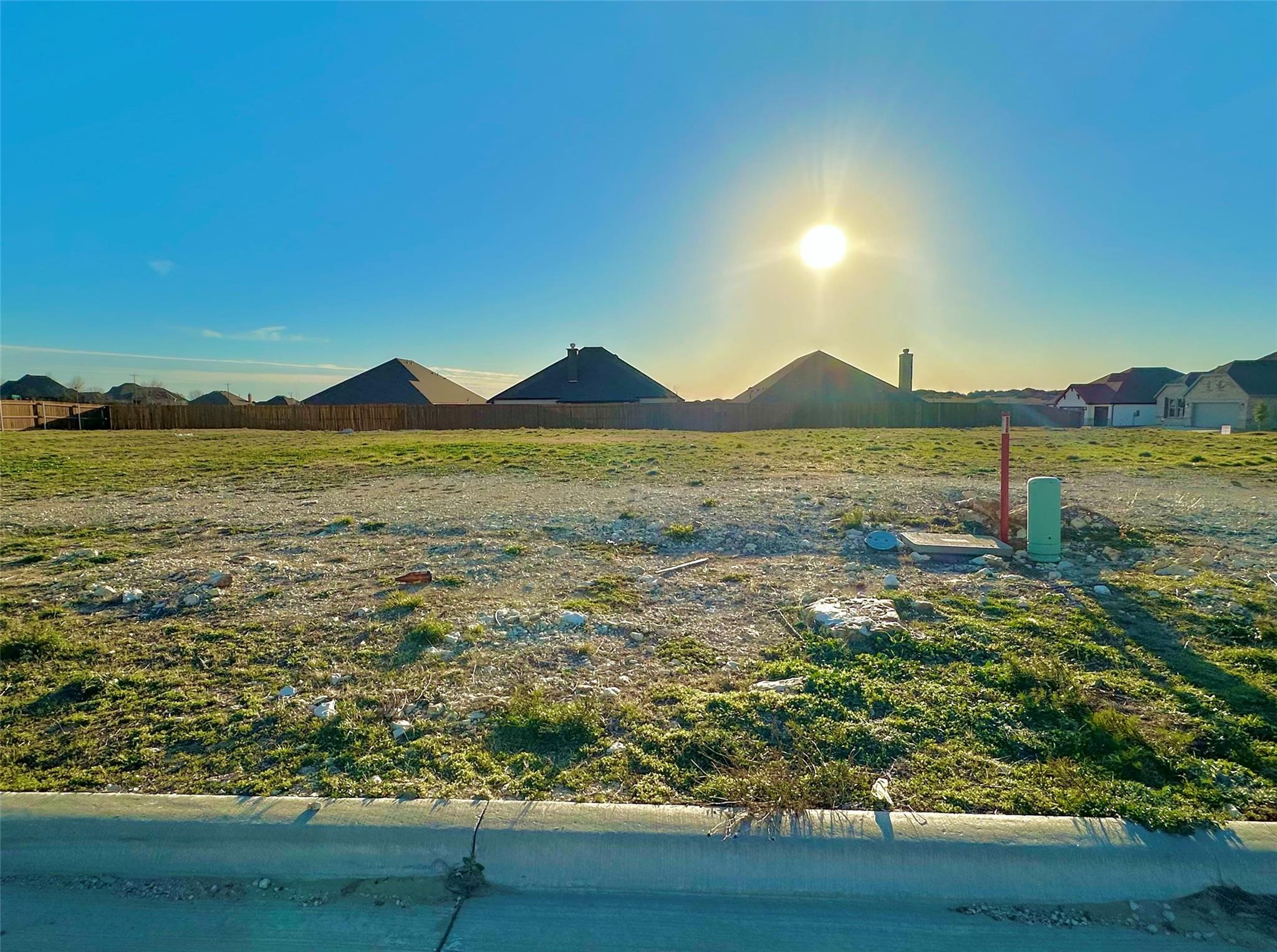 main property photo 4