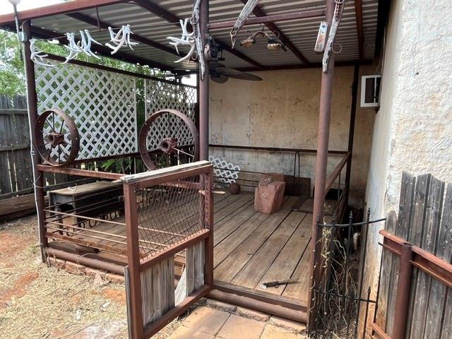 main property photo 6