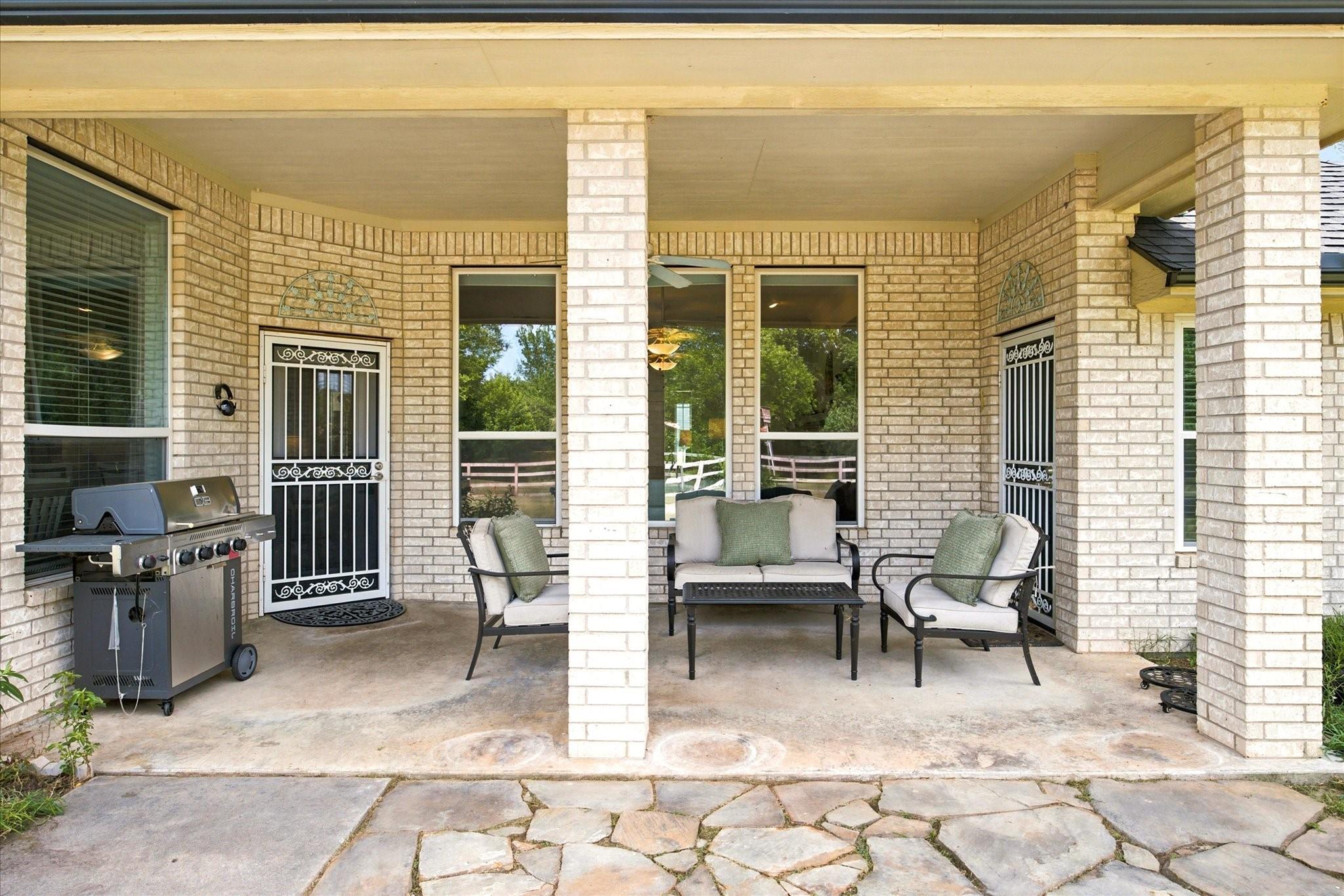 main property photo 27