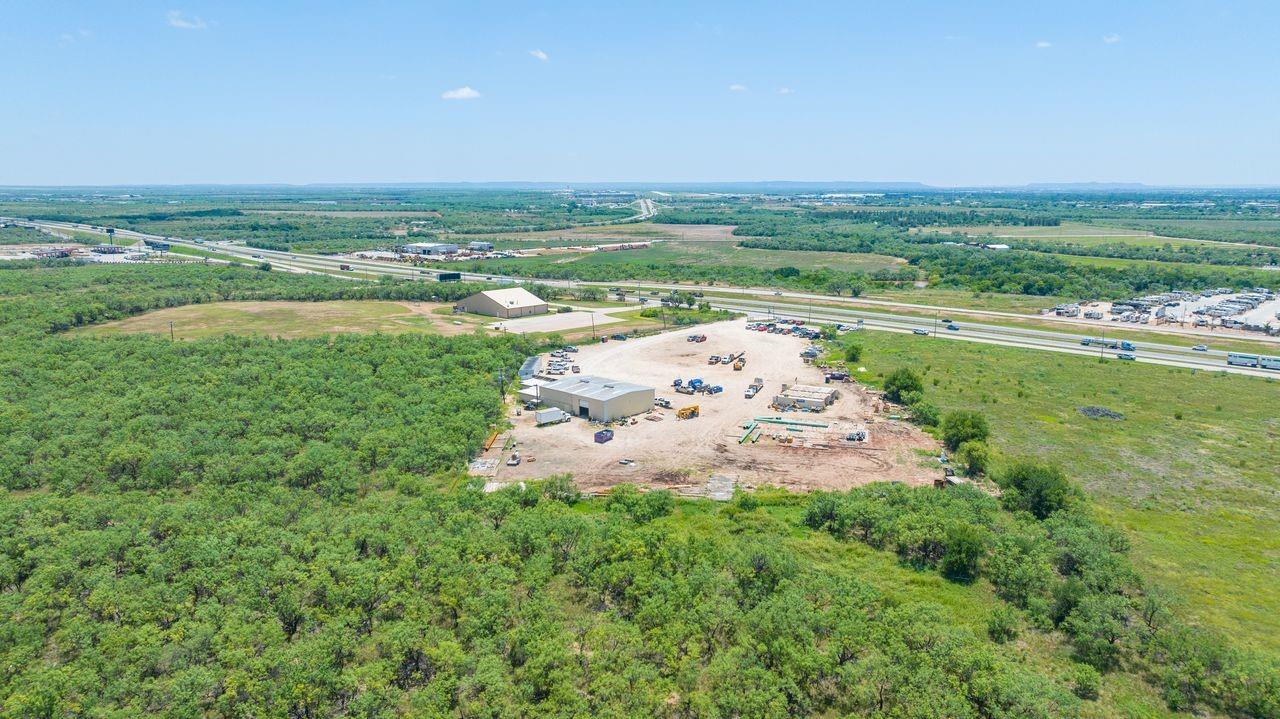 main property photo 18