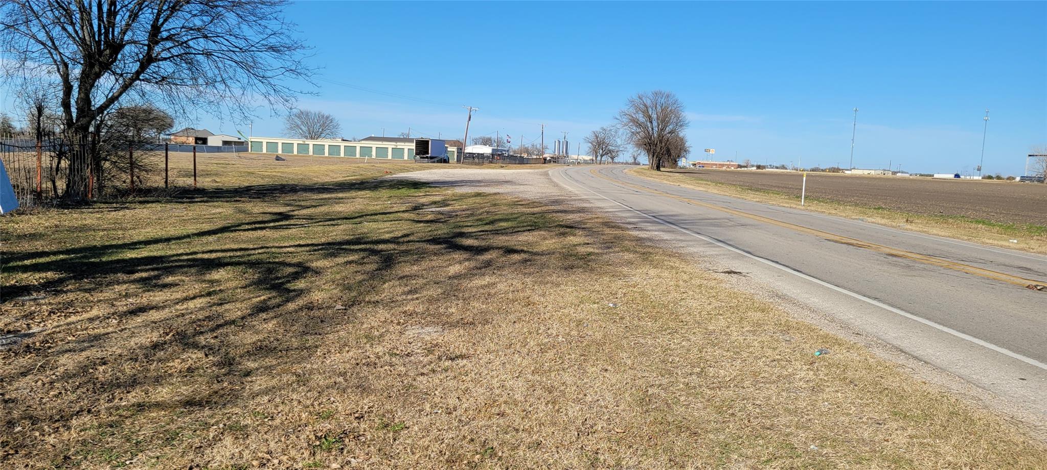 main property photo 5