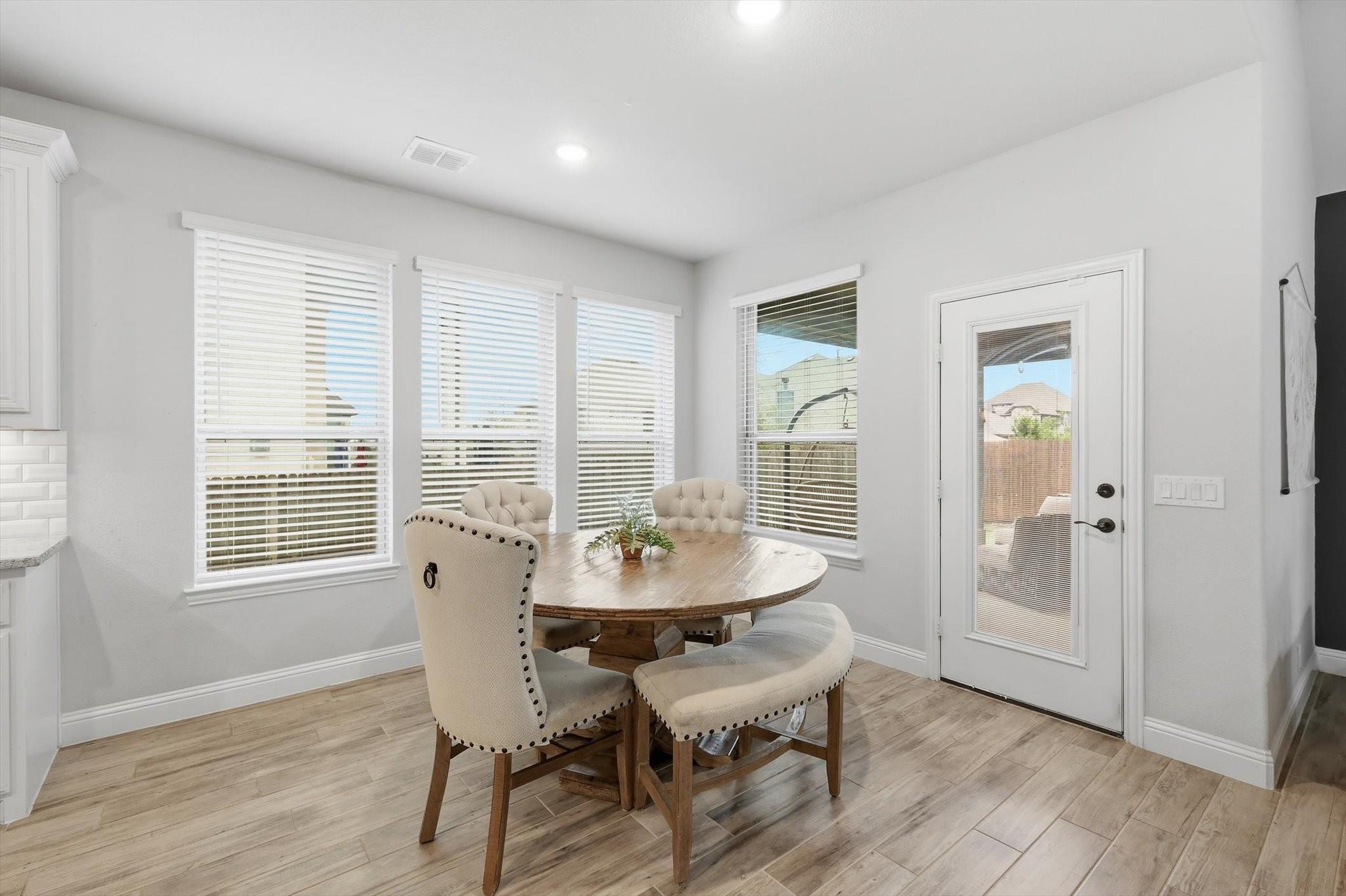 property viewer photo 13