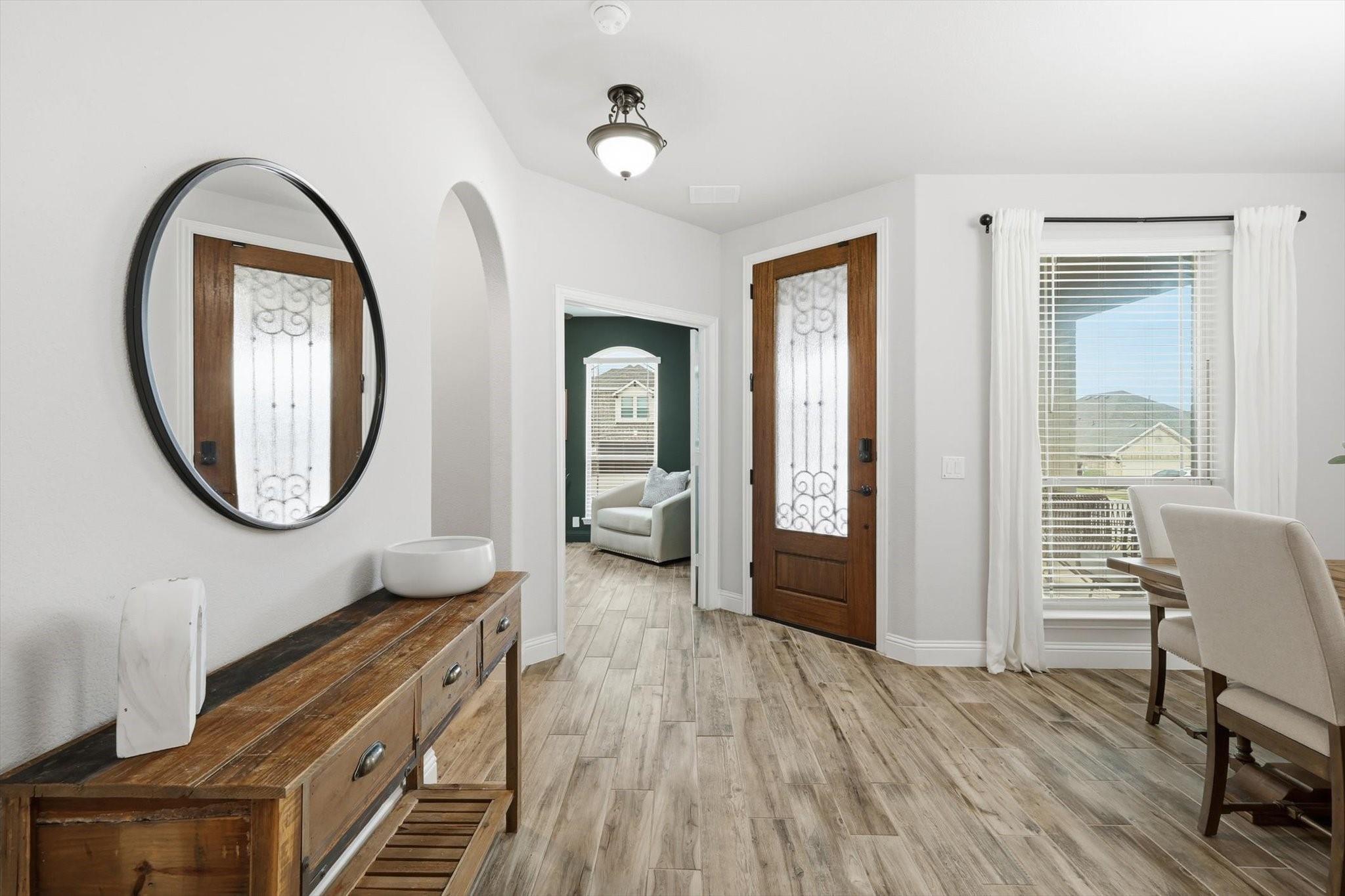 property viewer photo 5