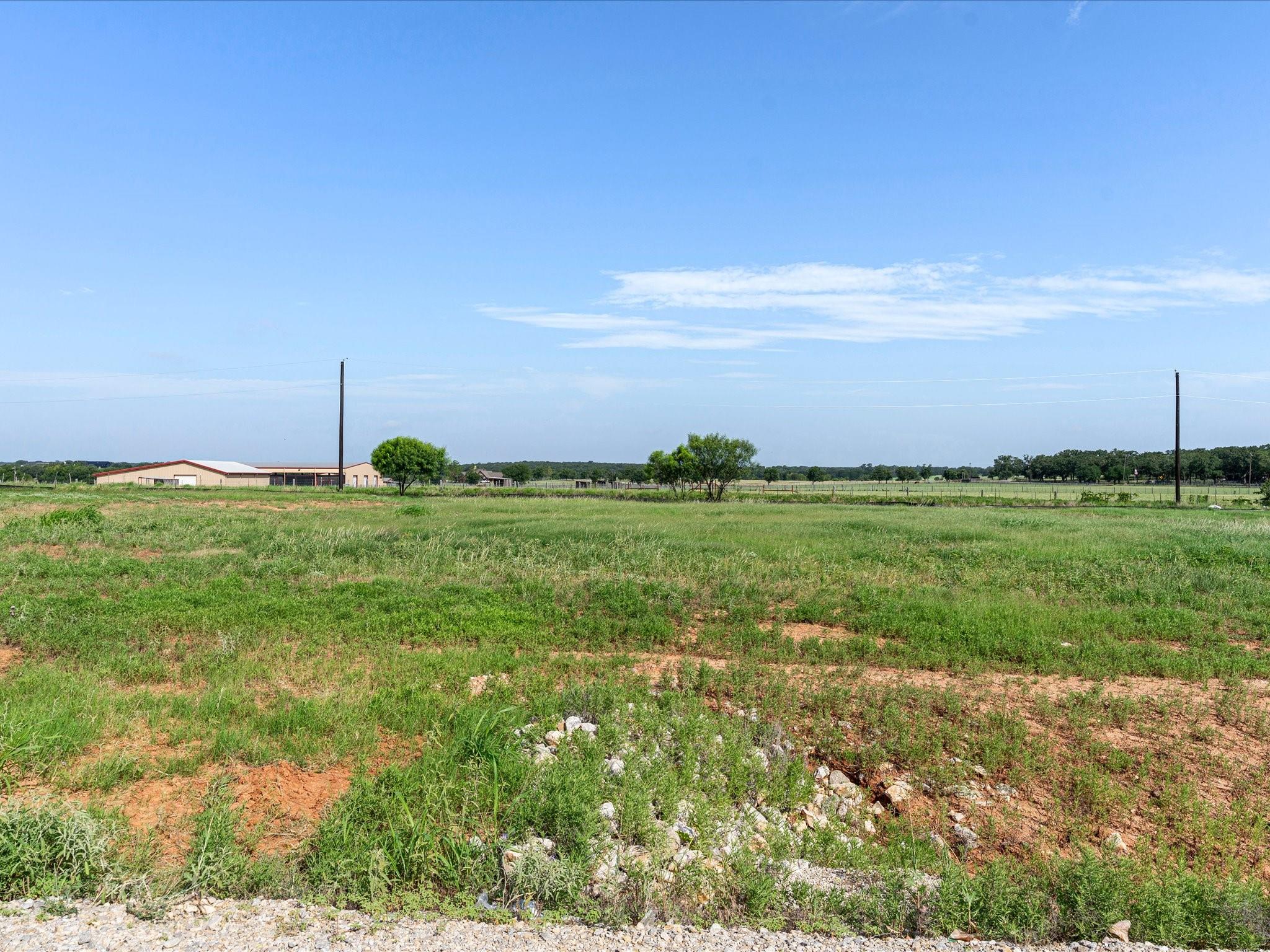 main property photo 6