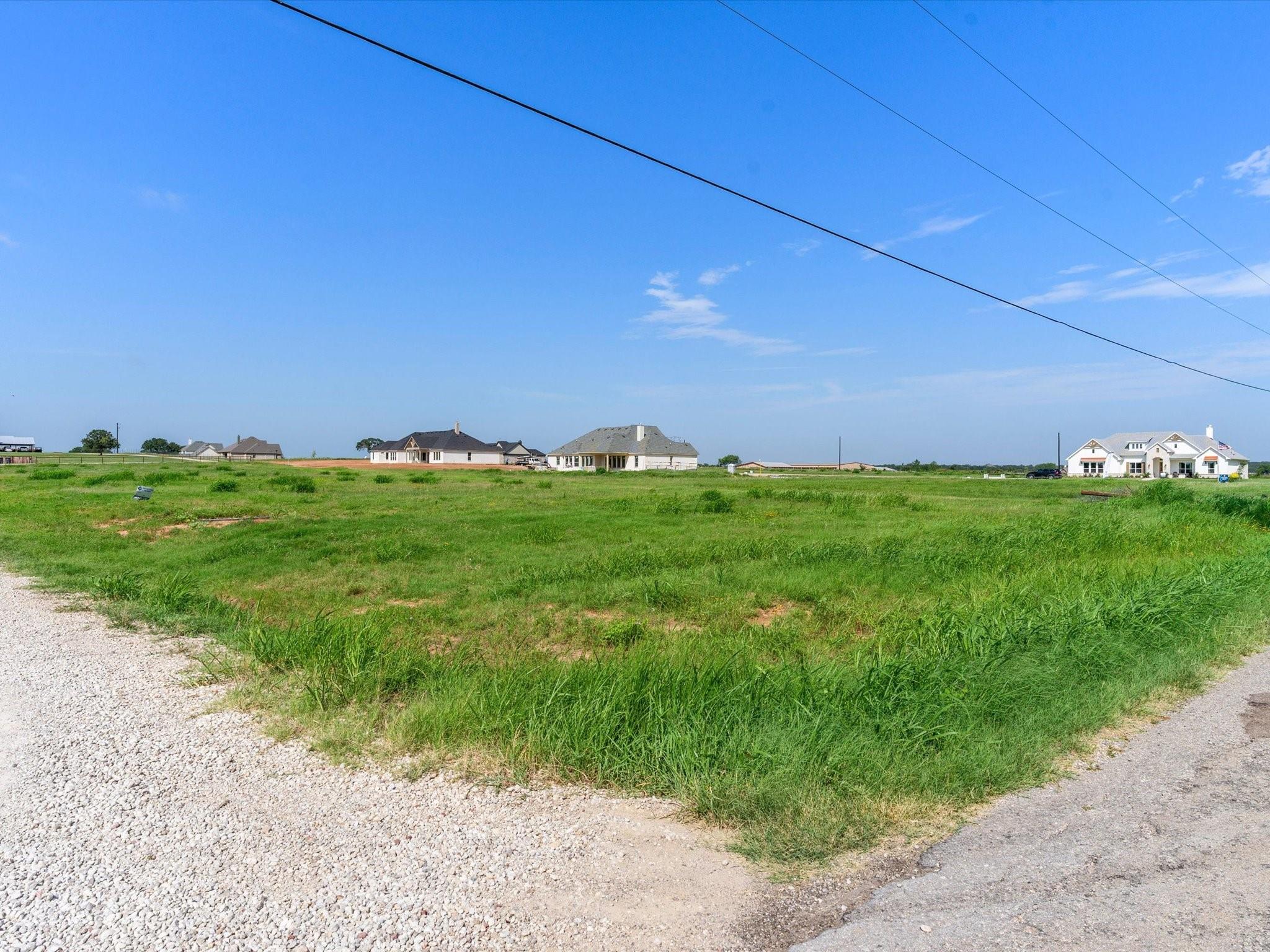 main property photo 5