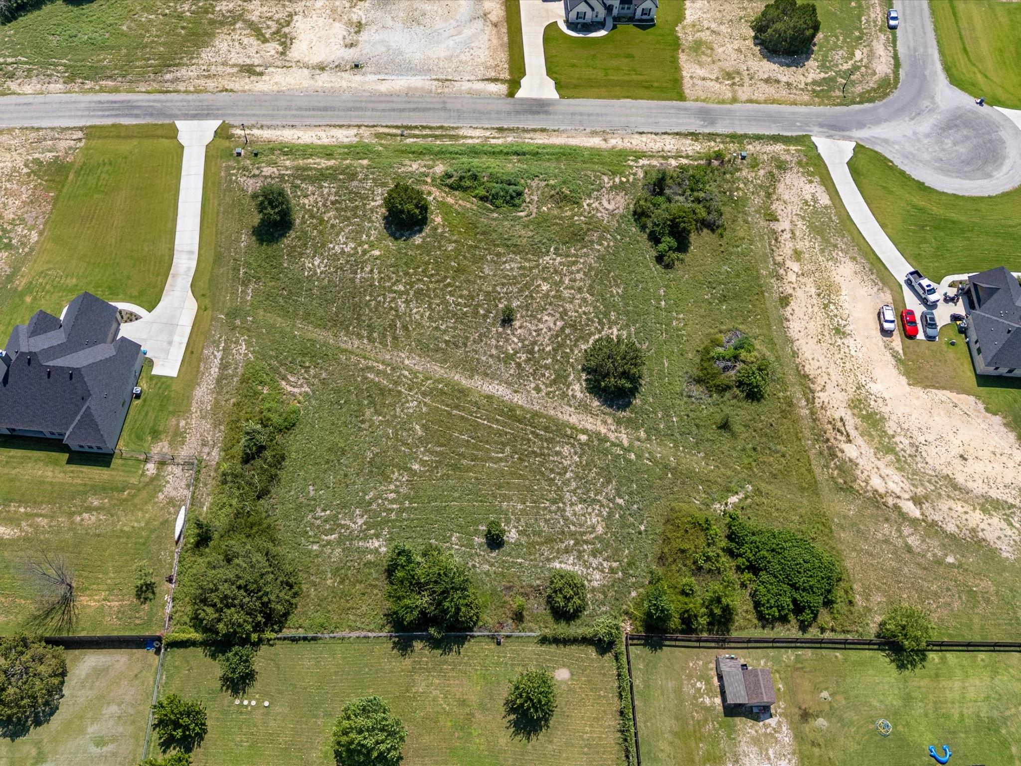 main property photo 8