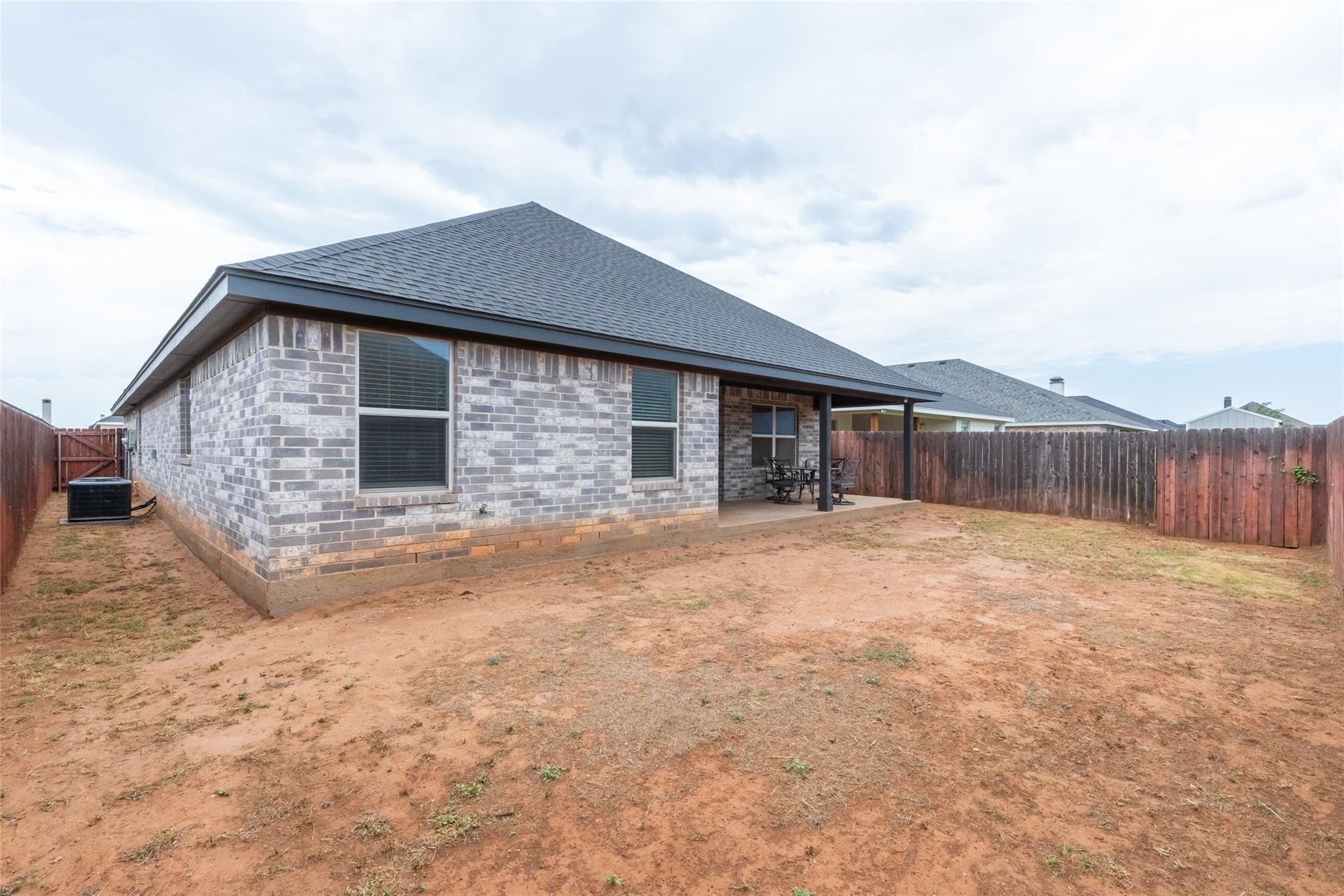 property viewer photo 38