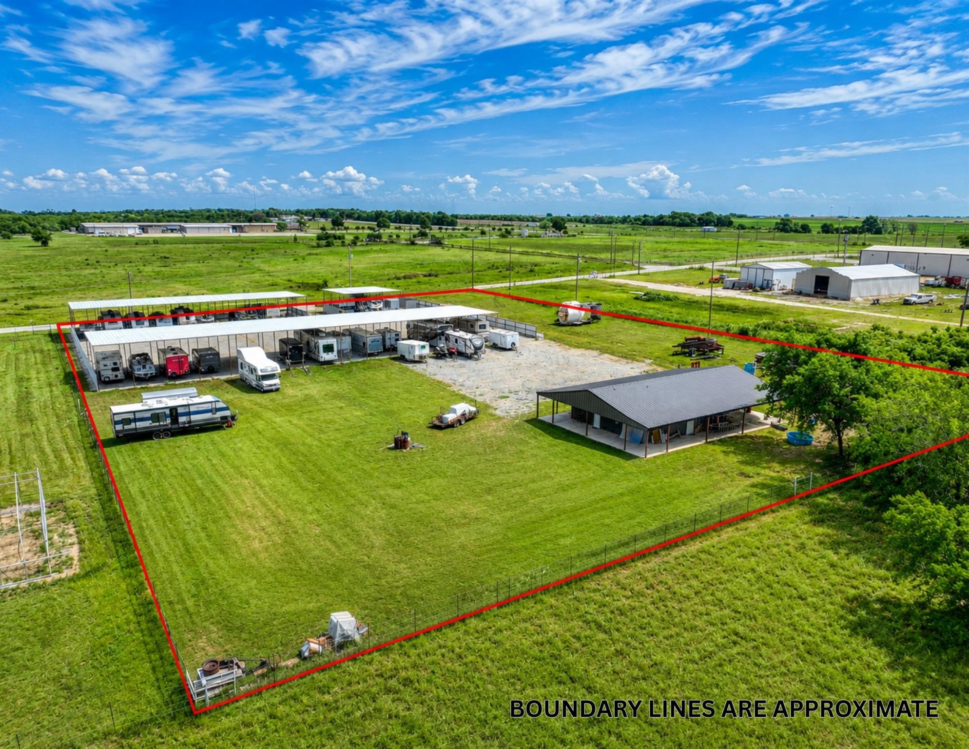 main property photo 5