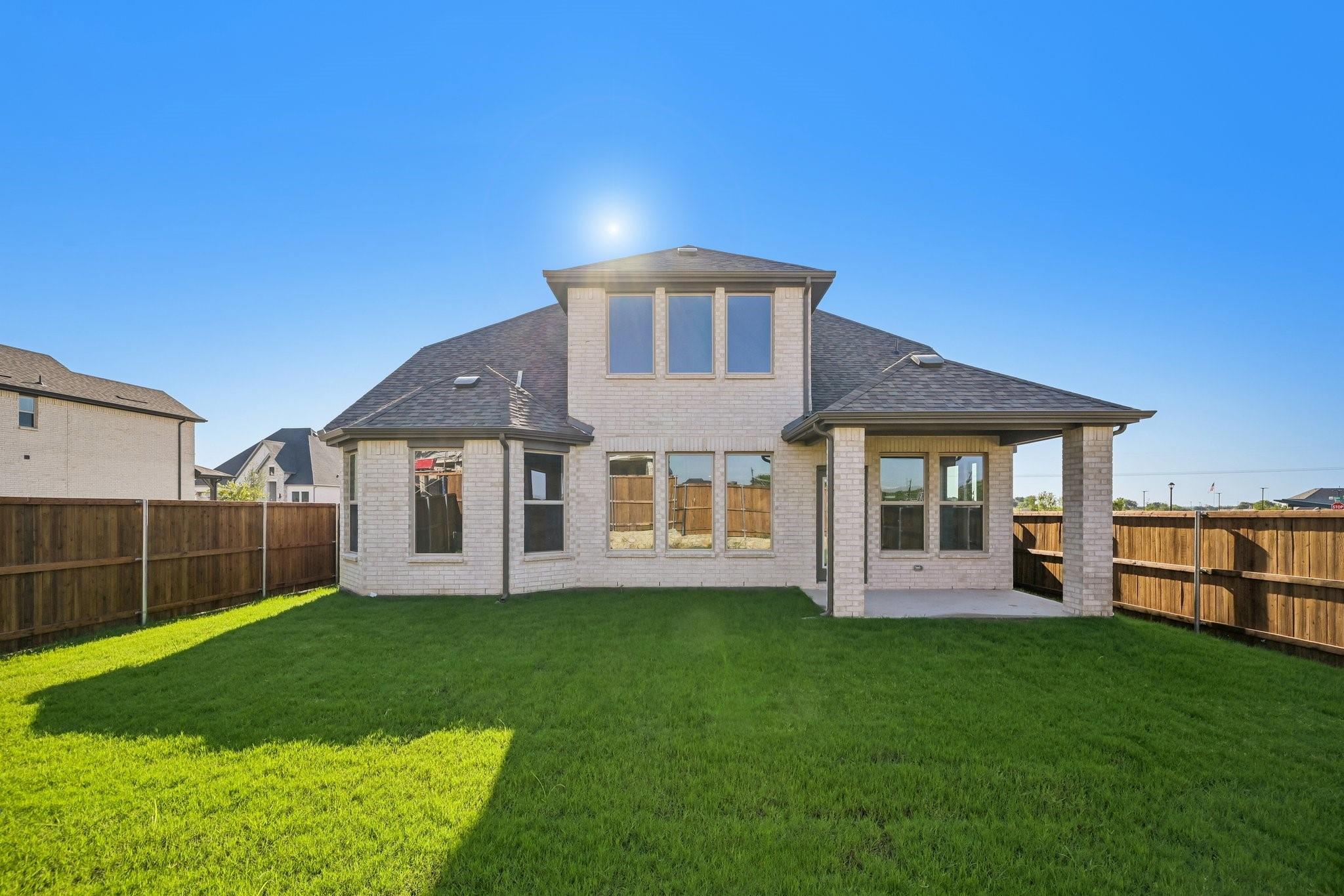 main property photo 32