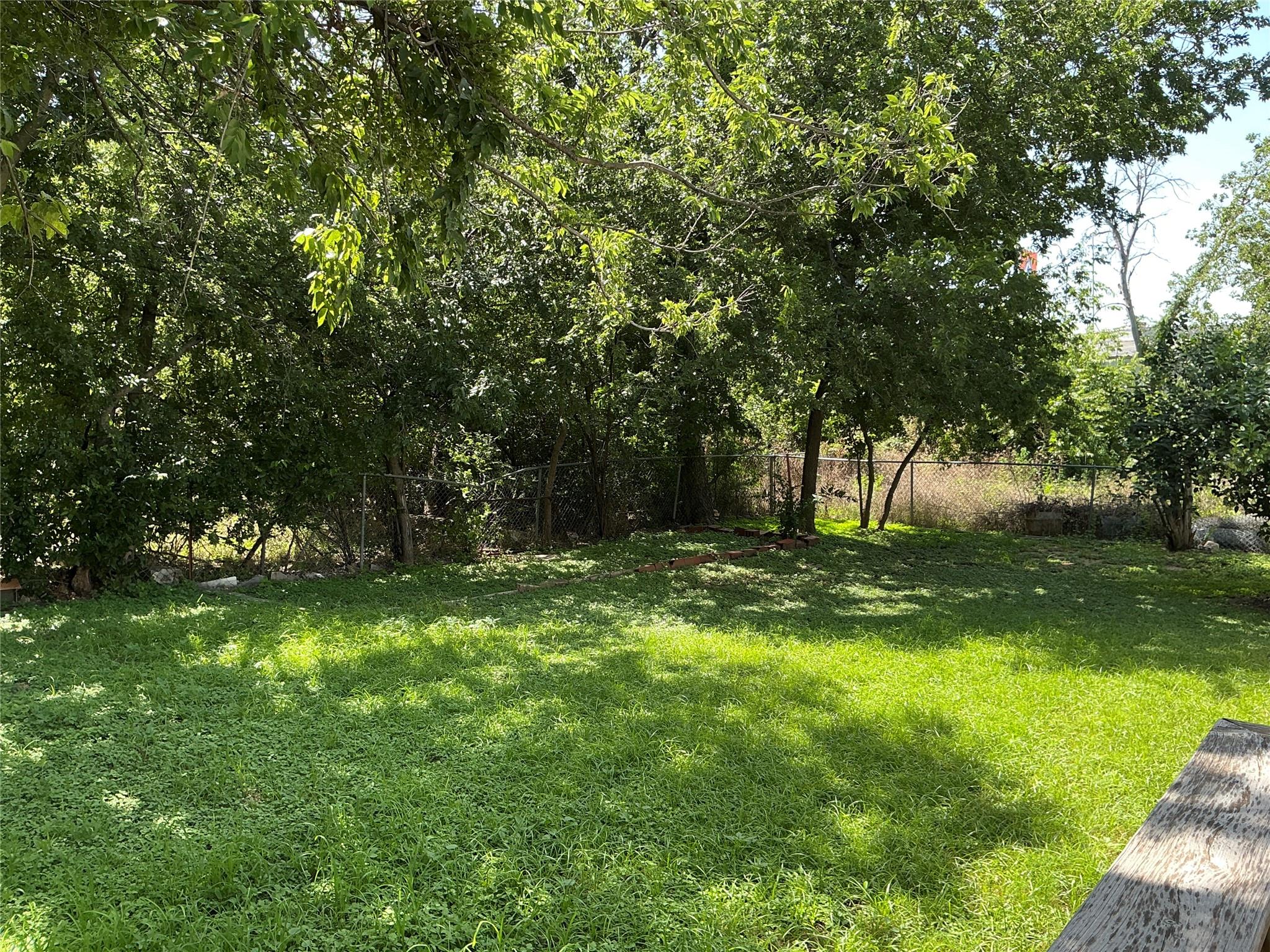 main property photo 29
