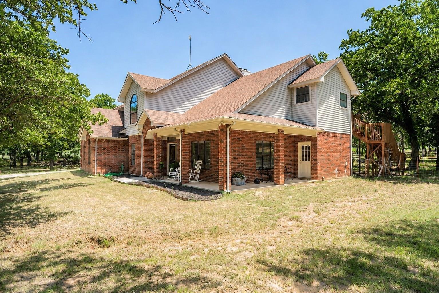main property photo 9