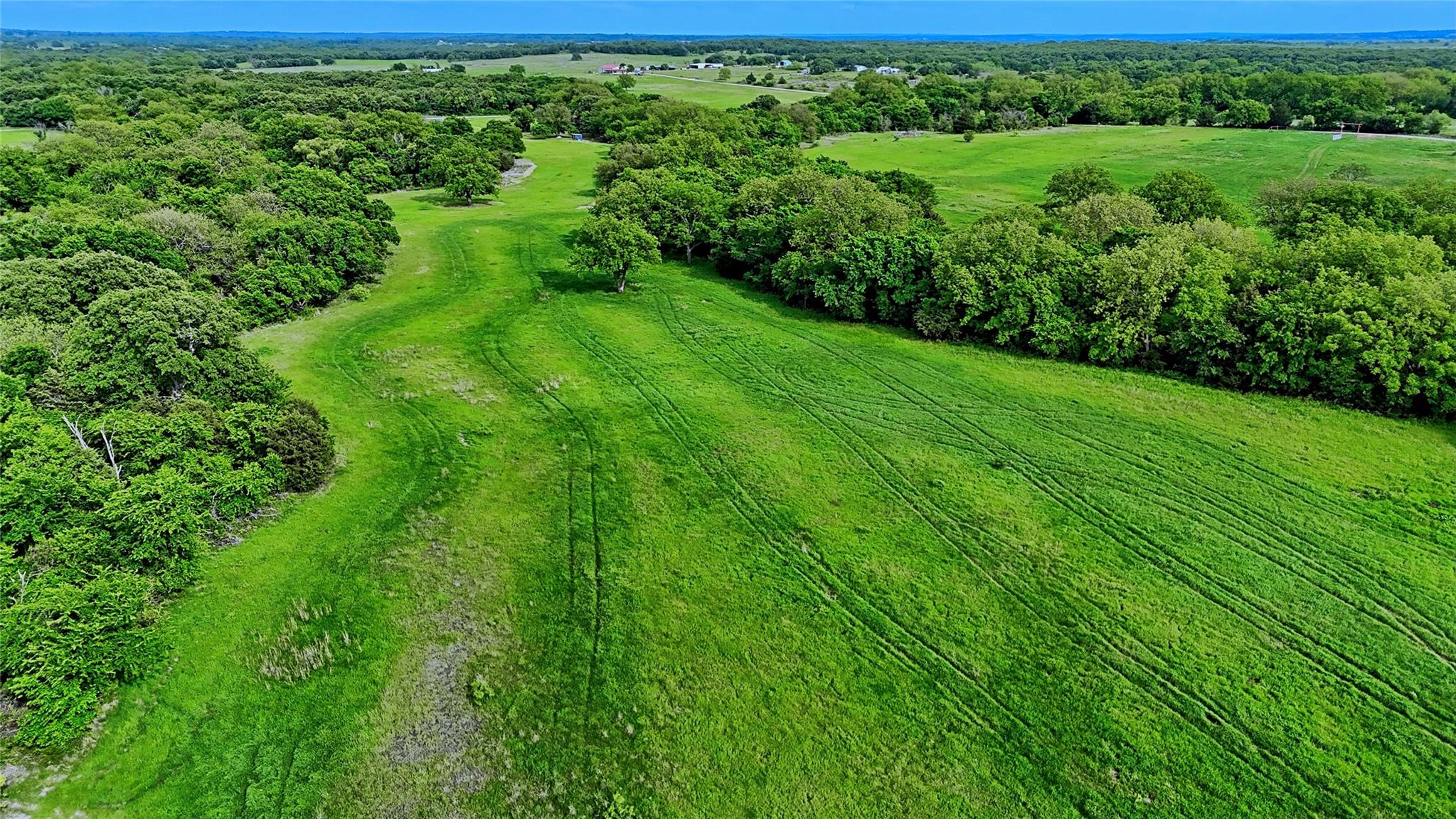 main property photo 0