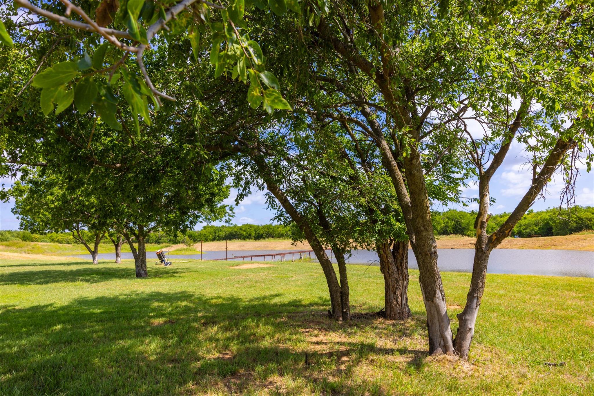 main property photo 25