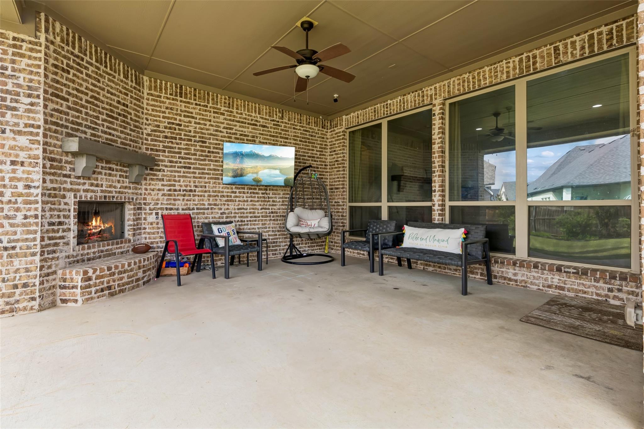 main property photo 28