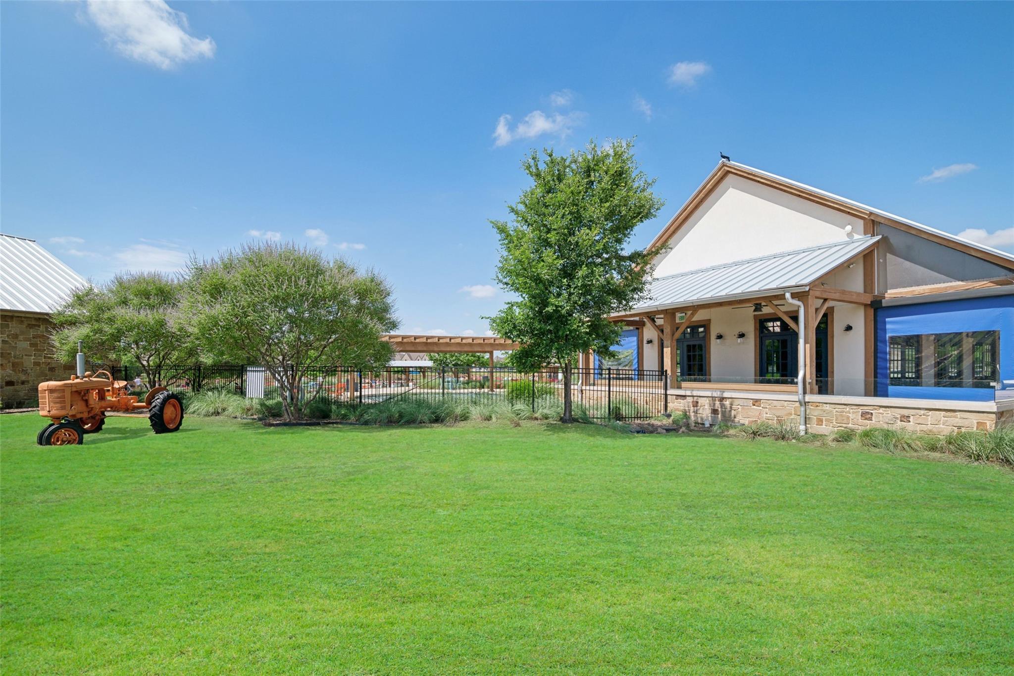 main property photo 36