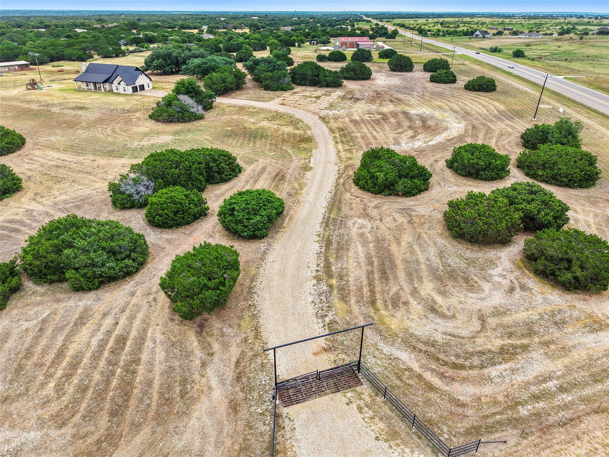 main property photo 38