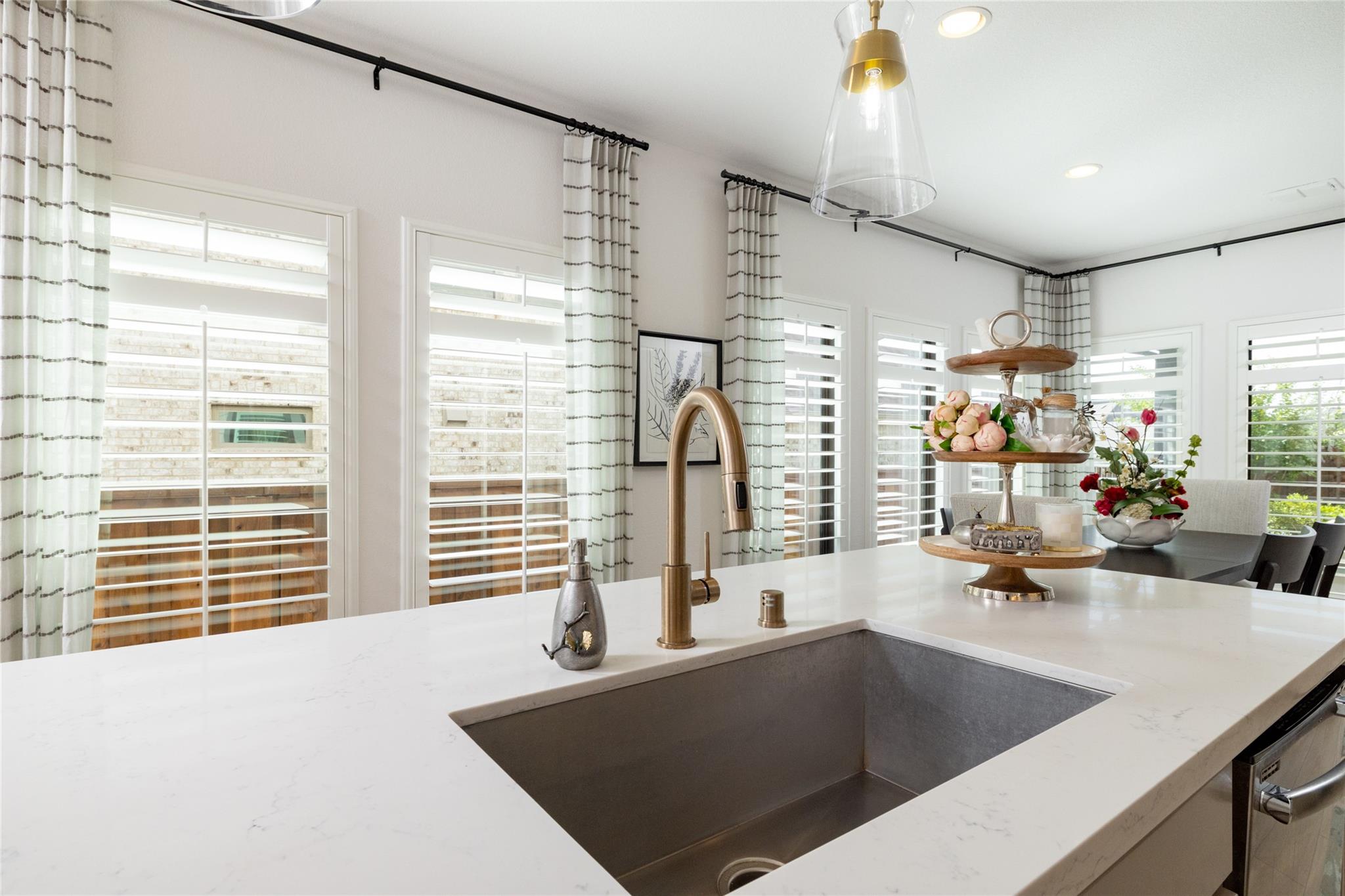property viewer photo 16