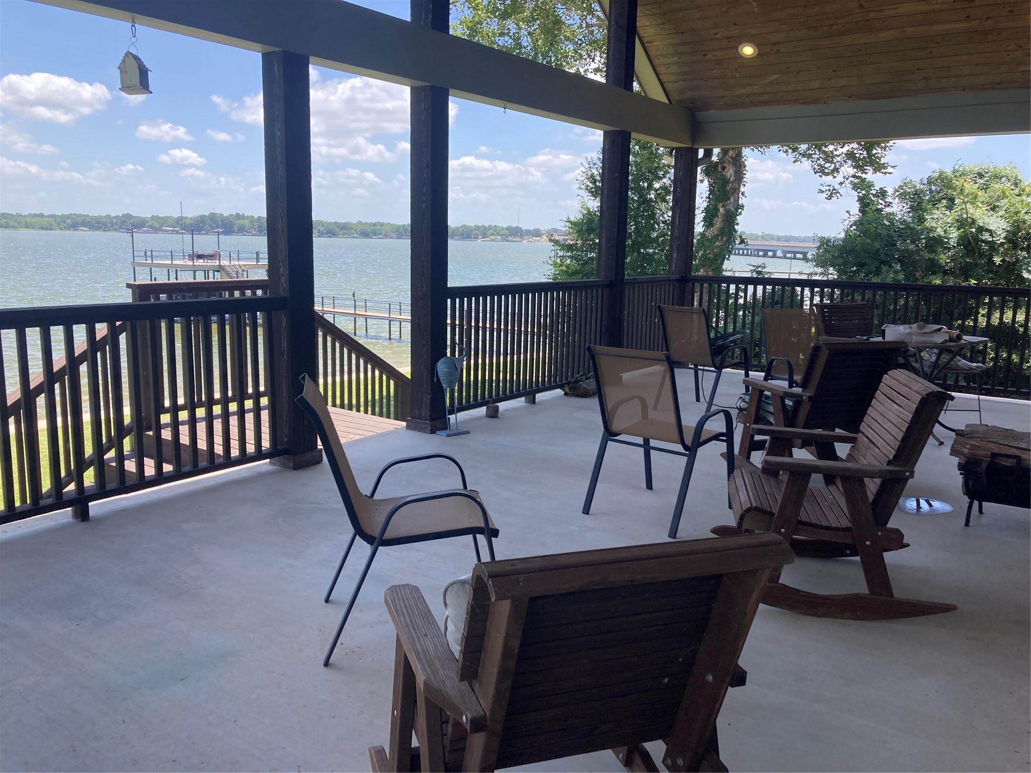 main property photo 17