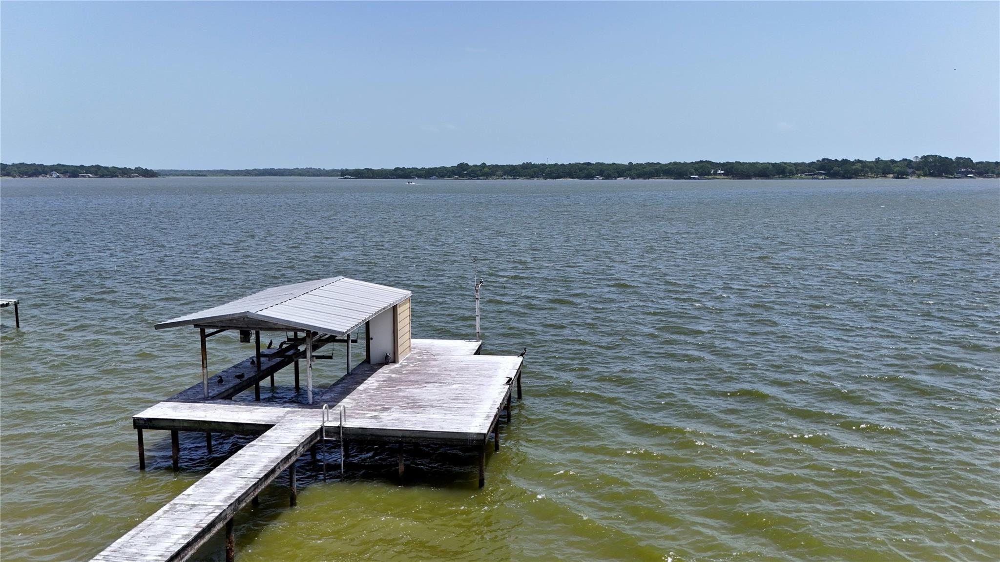 main property photo 4