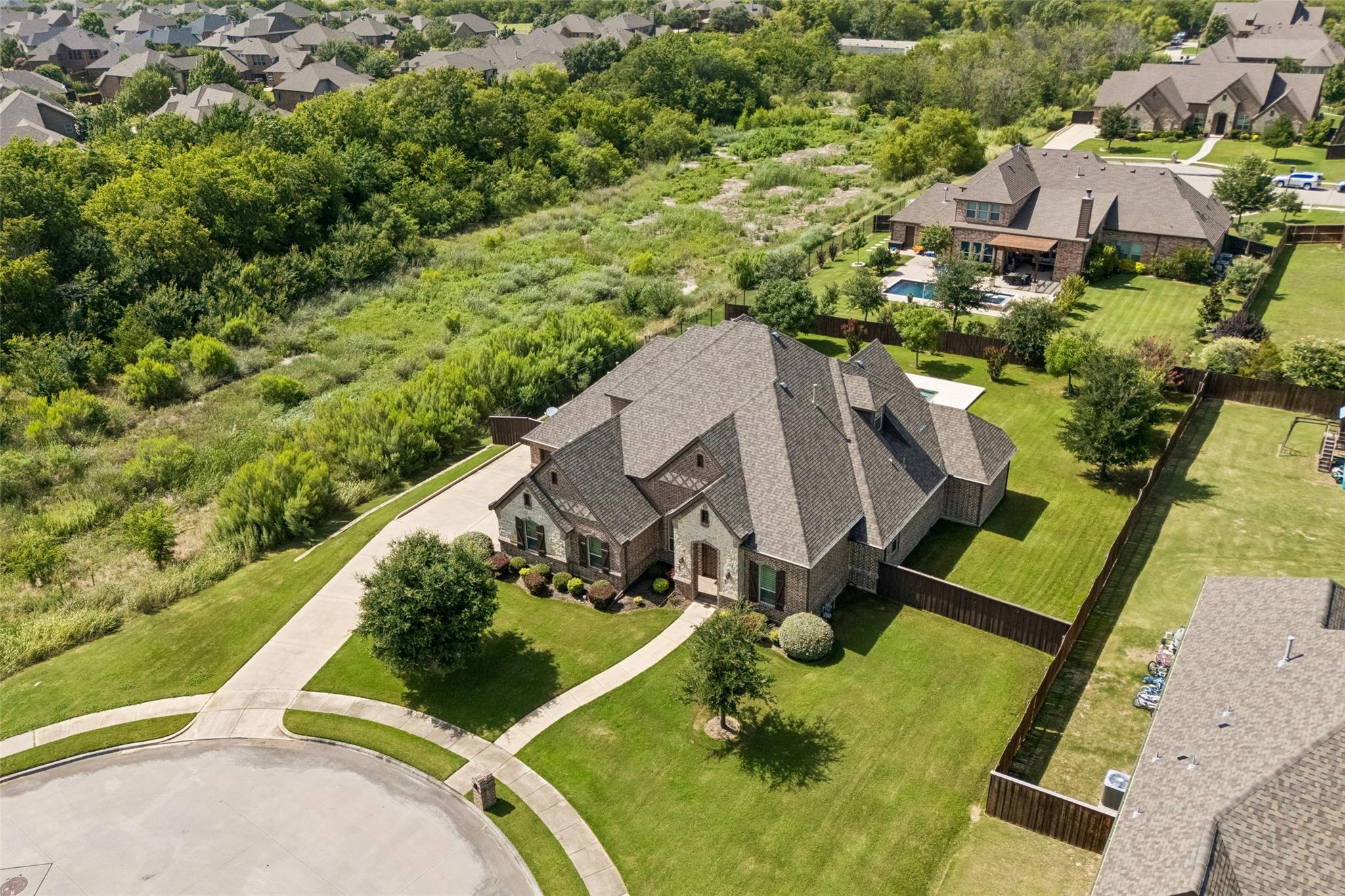main property photo 34