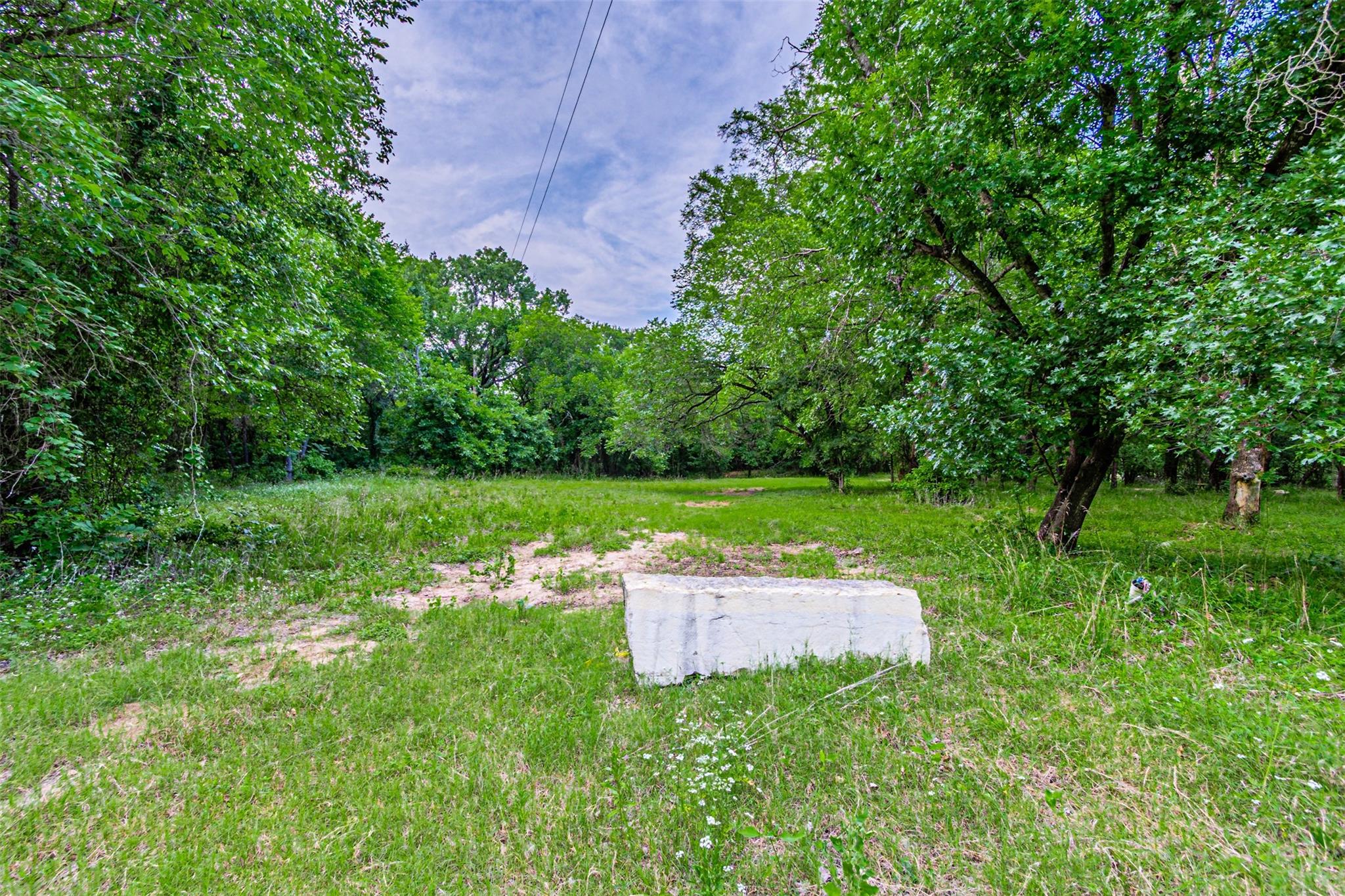 main property photo 21
