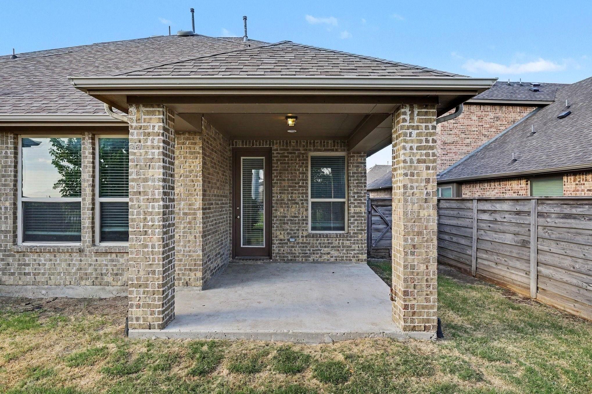 main property photo 36